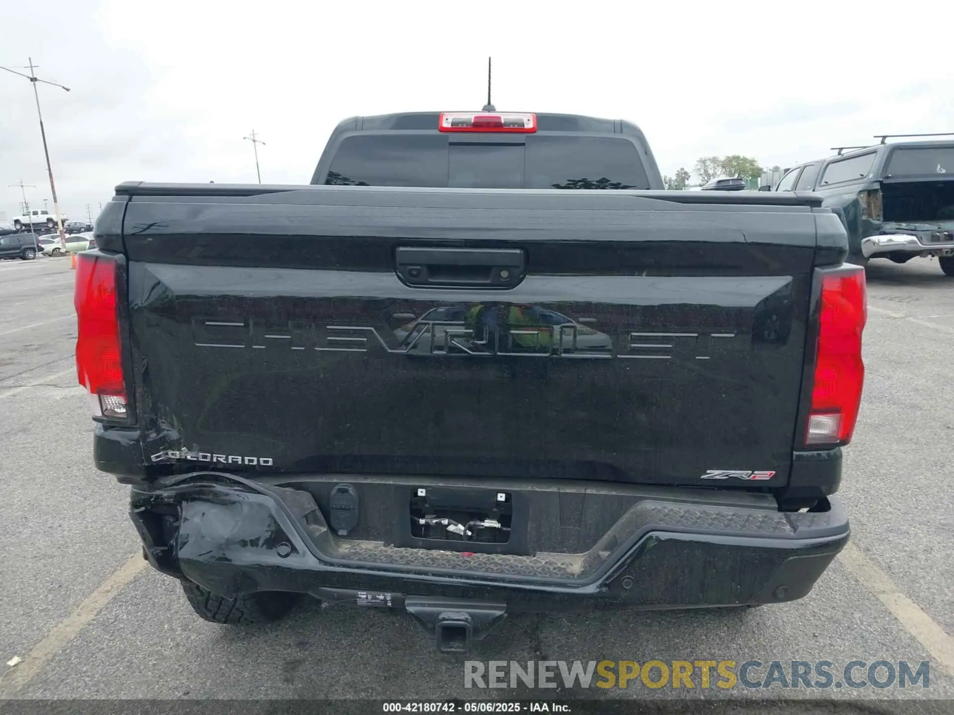 16 Photograph of a damaged car 1GCPTFEKXR1317228 CHEVROLET COLORADO 2024