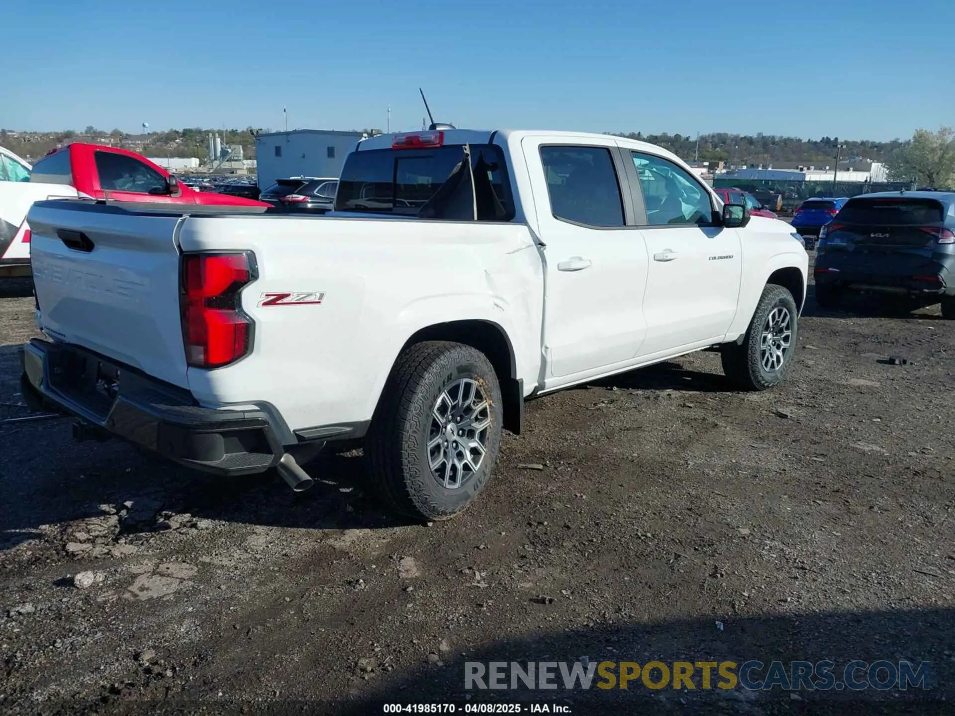4 Фотография поврежденного автомобиля 1GCPTDEK1S1170887 CHEVROLET COLORADO 2025