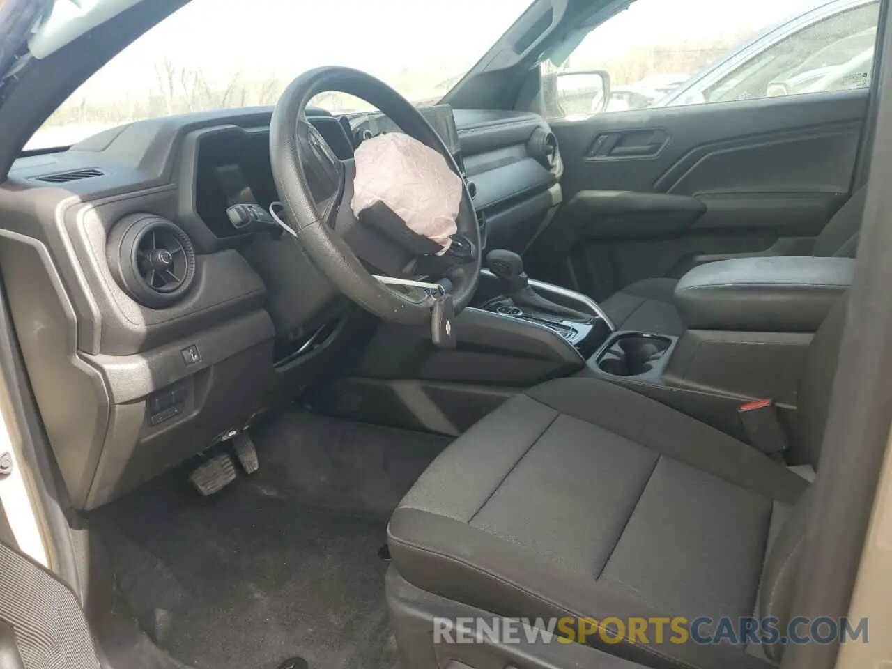 7 Photograph of a damaged car 1GCPTEEK6P1249890 CHEVROLET COLORADO T 2023