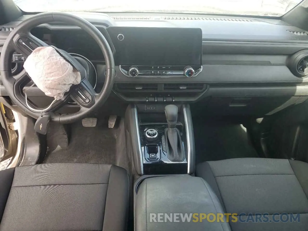 8 Photograph of a damaged car 1GCPTEEK6P1249890 CHEVROLET COLORADO T 2023