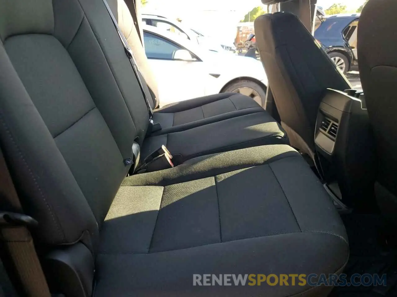 10 Photograph of a damaged car 1GCPTEEK2R1219028 CHEVROLET COLORADO T 2024