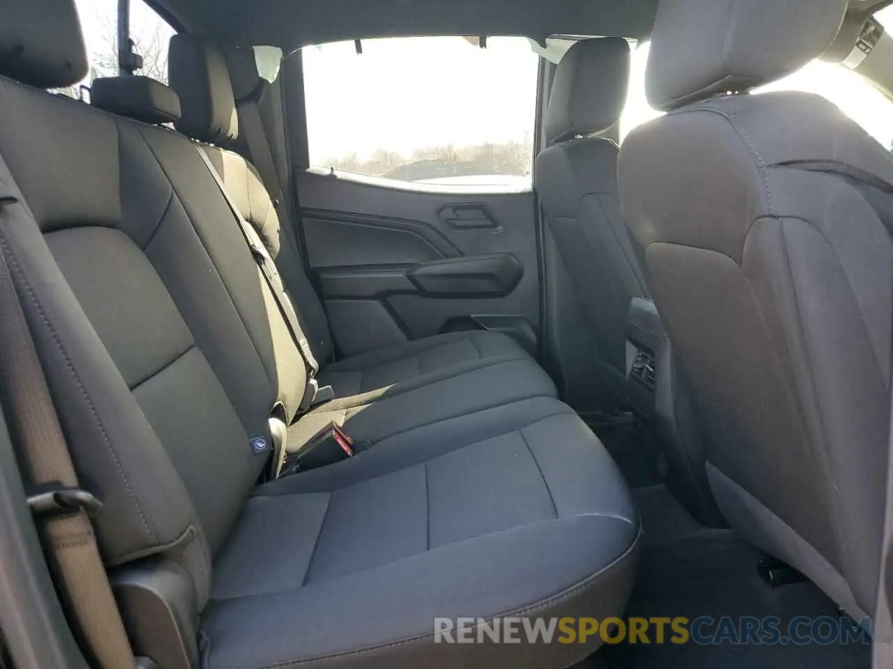 10 Photograph of a damaged car 1GCPTEEK2R1252143 CHEVROLET COLORADO T 2024