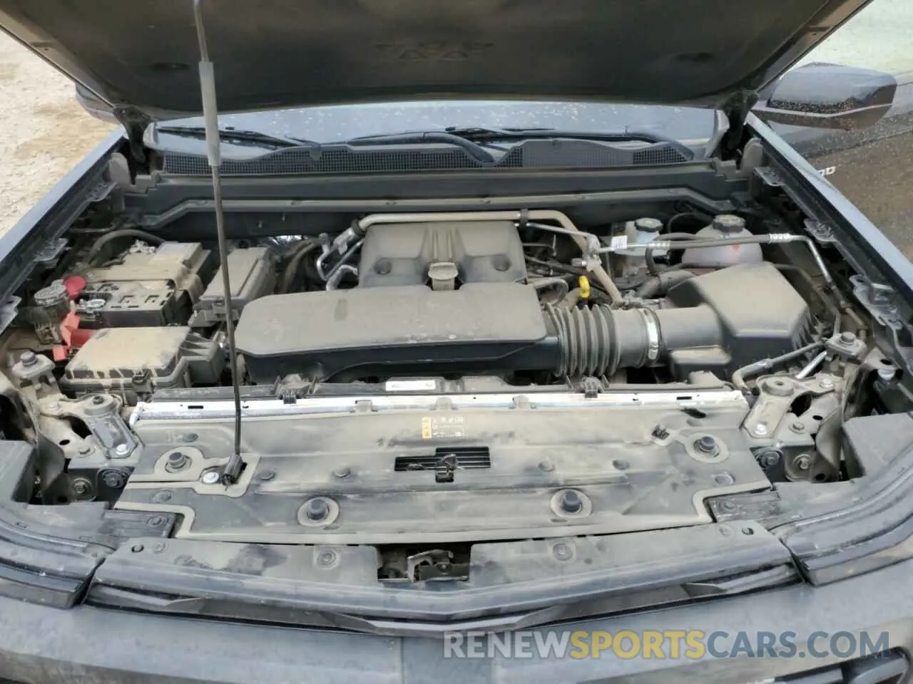 13 Photograph of a damaged car 1GCPTEEK7R1301255 CHEVROLET COLORADO T 2024