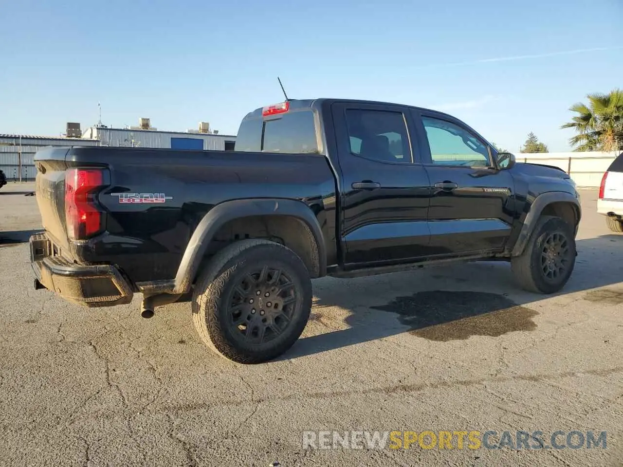 3 Photograph of a damaged car 1GCPTEEK8R1252776 CHEVROLET COLORADO T 2024