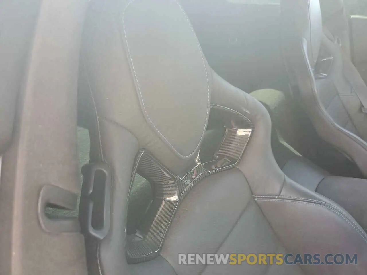 10 Photograph of a damaged car 1G1Y52D98K5802013 CHEVROLET CORVETTE 2019
