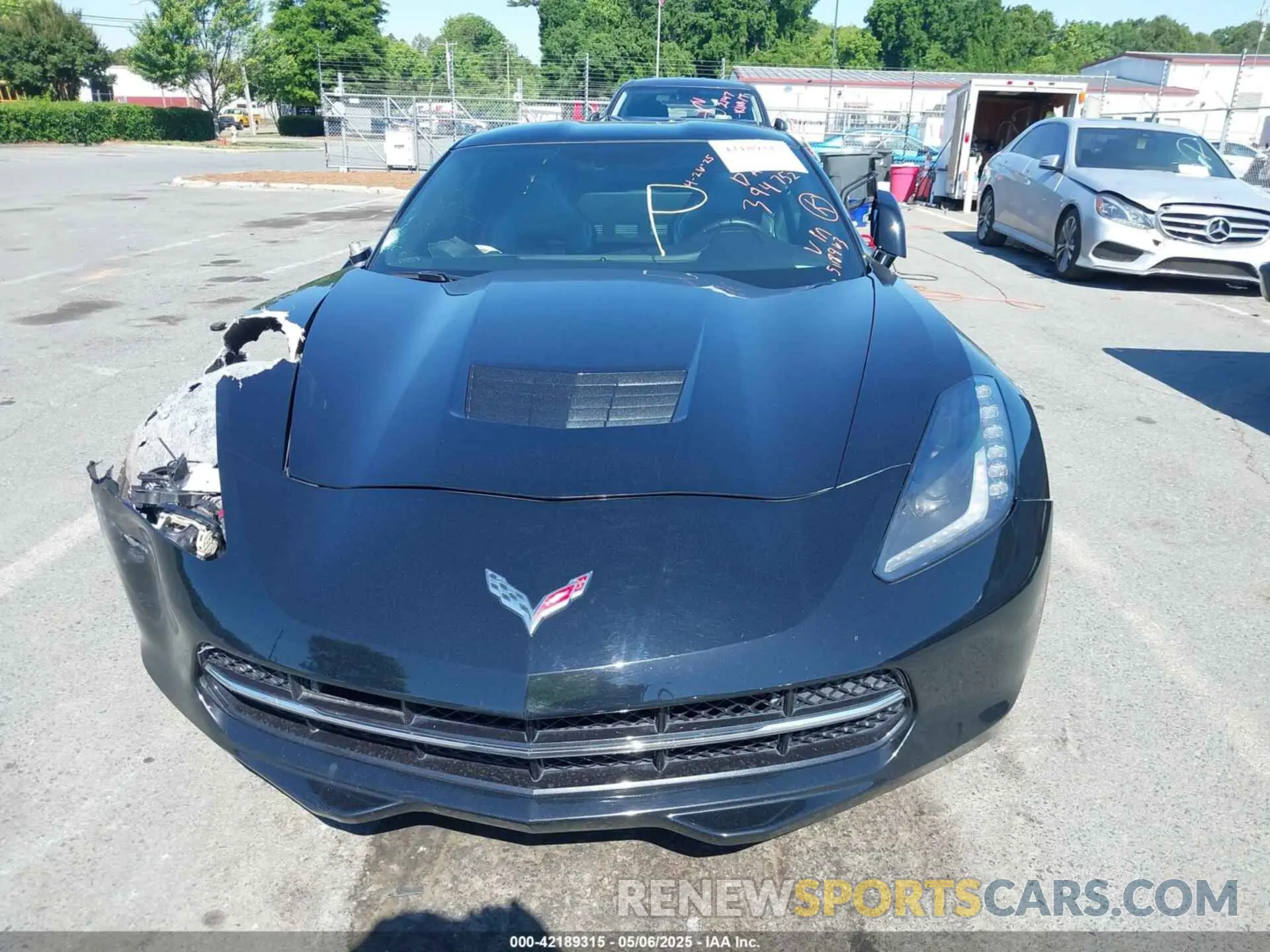 12 Фотография поврежденного автомобиля 1G1YB2D73K5118963 CHEVROLET CORVETTE 2019