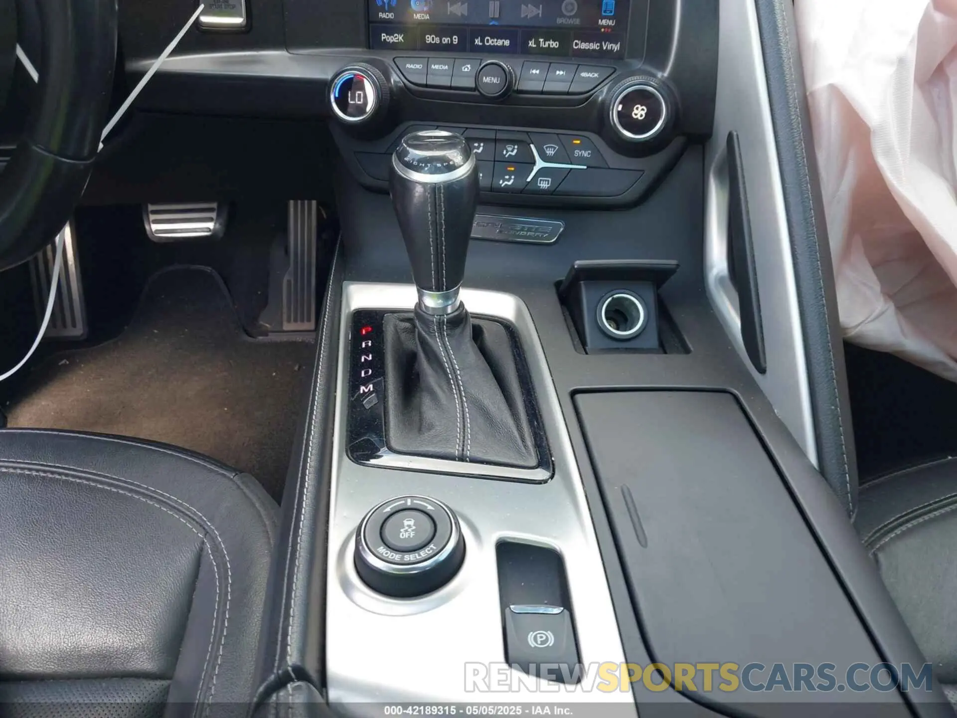 19 Фотография поврежденного автомобиля 1G1YB2D73K5118963 CHEVROLET CORVETTE 2019