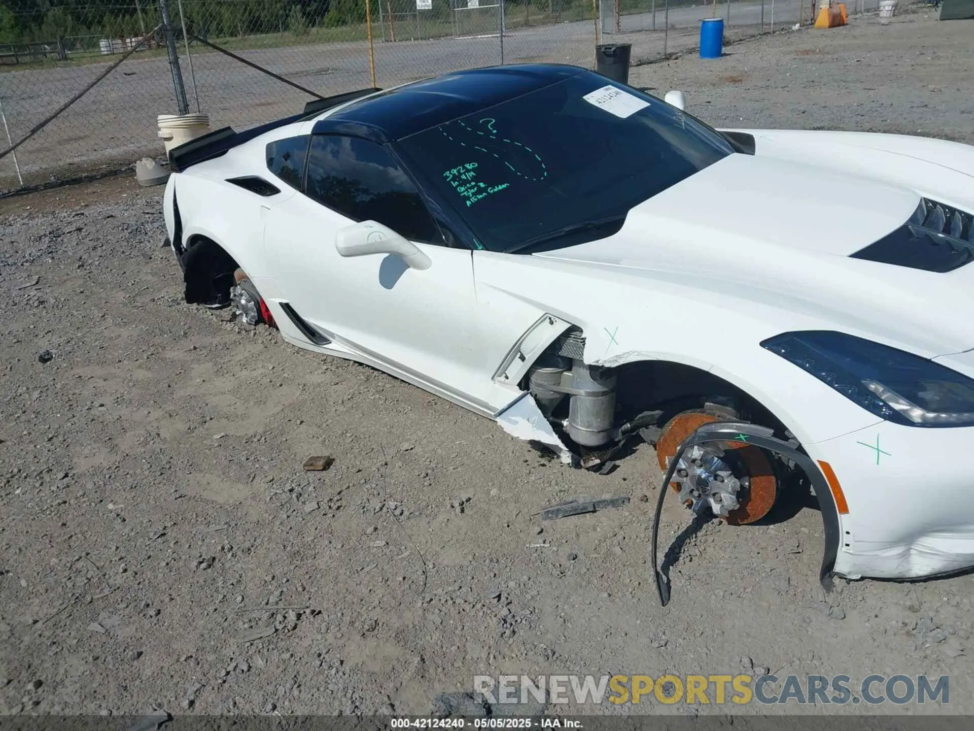 6 Photograph of a damaged car 1G1YP2D60K5602260 CHEVROLET CORVETTE 2019