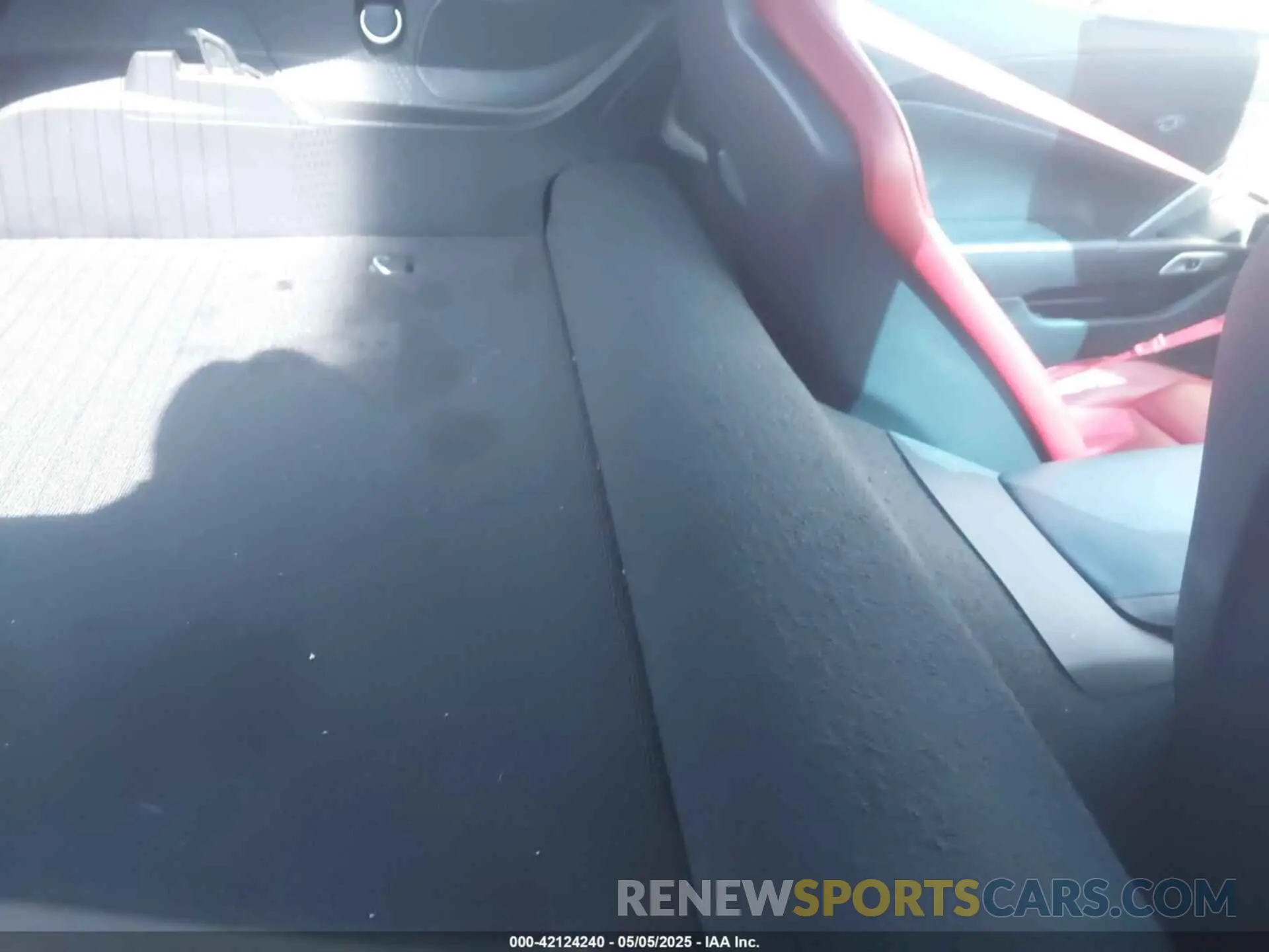 8 Photograph of a damaged car 1G1YP2D60K5602260 CHEVROLET CORVETTE 2019