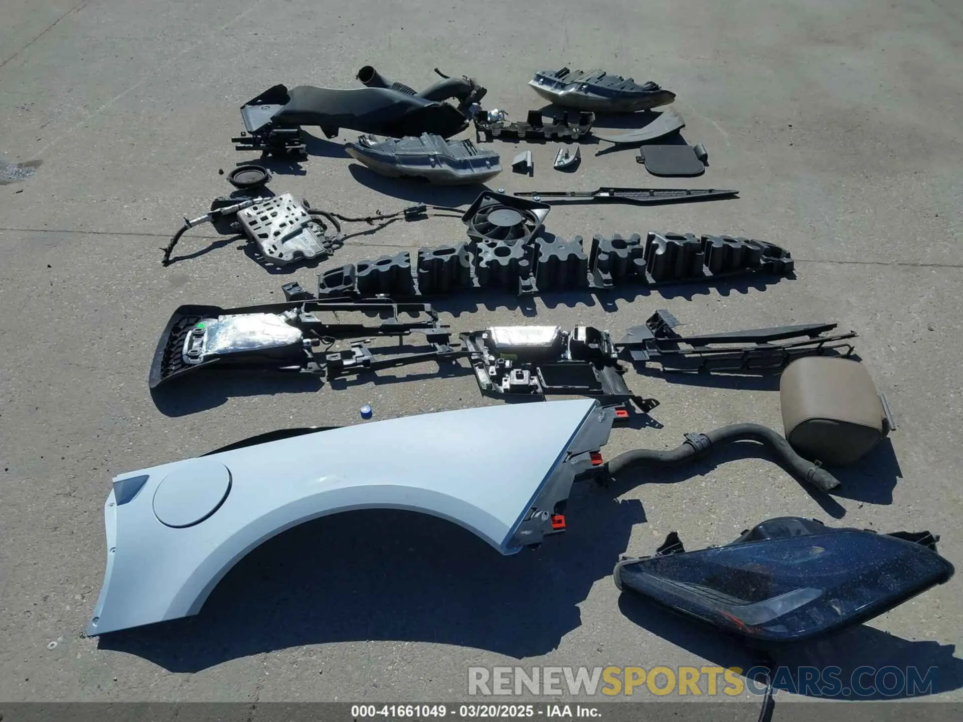 11 Фотография поврежденного автомобиля 1G1YP2D61K5600520 CHEVROLET CORVETTE 2019