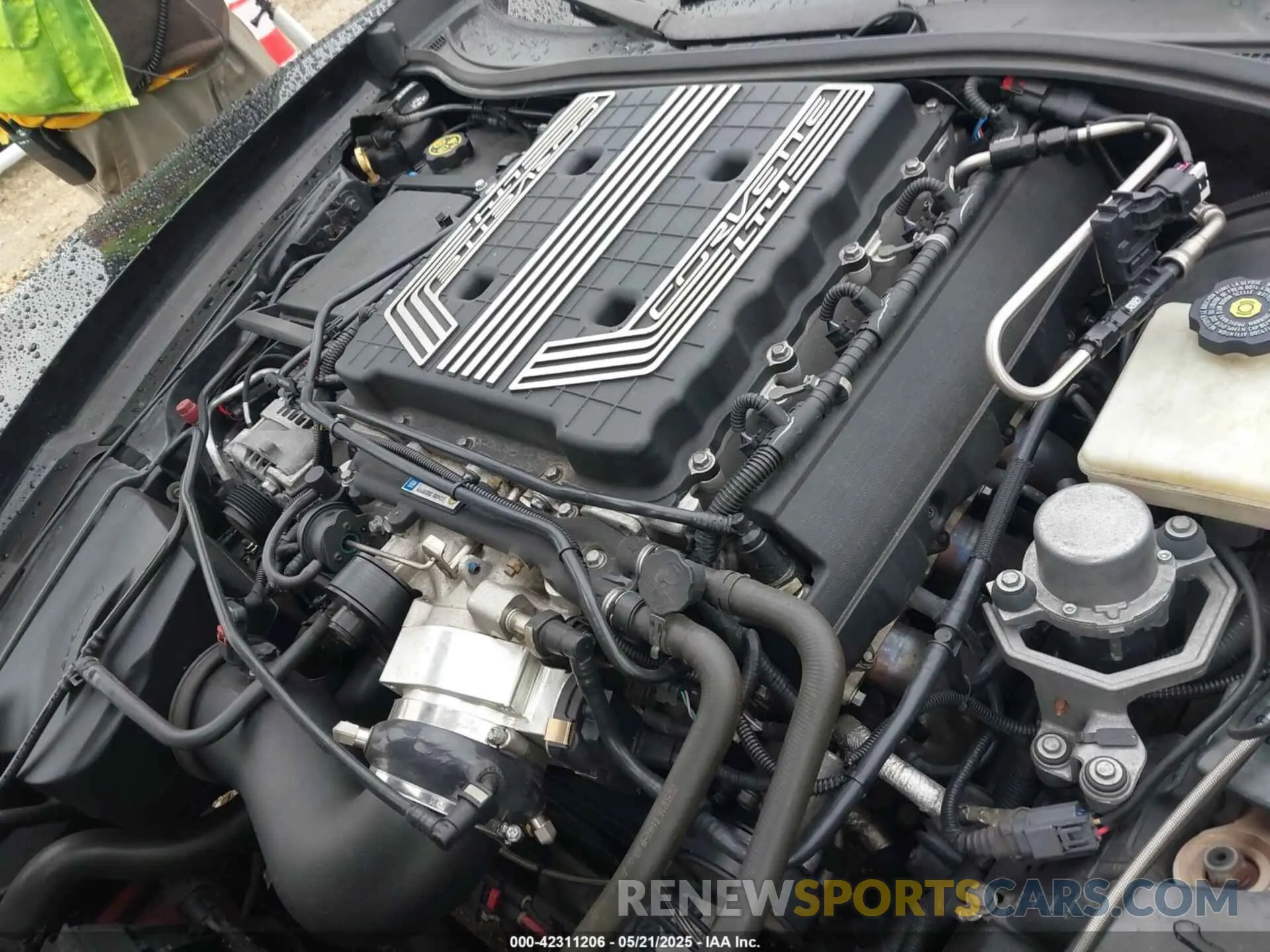 10 Photograph of a damaged car 1G1YS2D68K5601517 CHEVROLET CORVETTE 2019