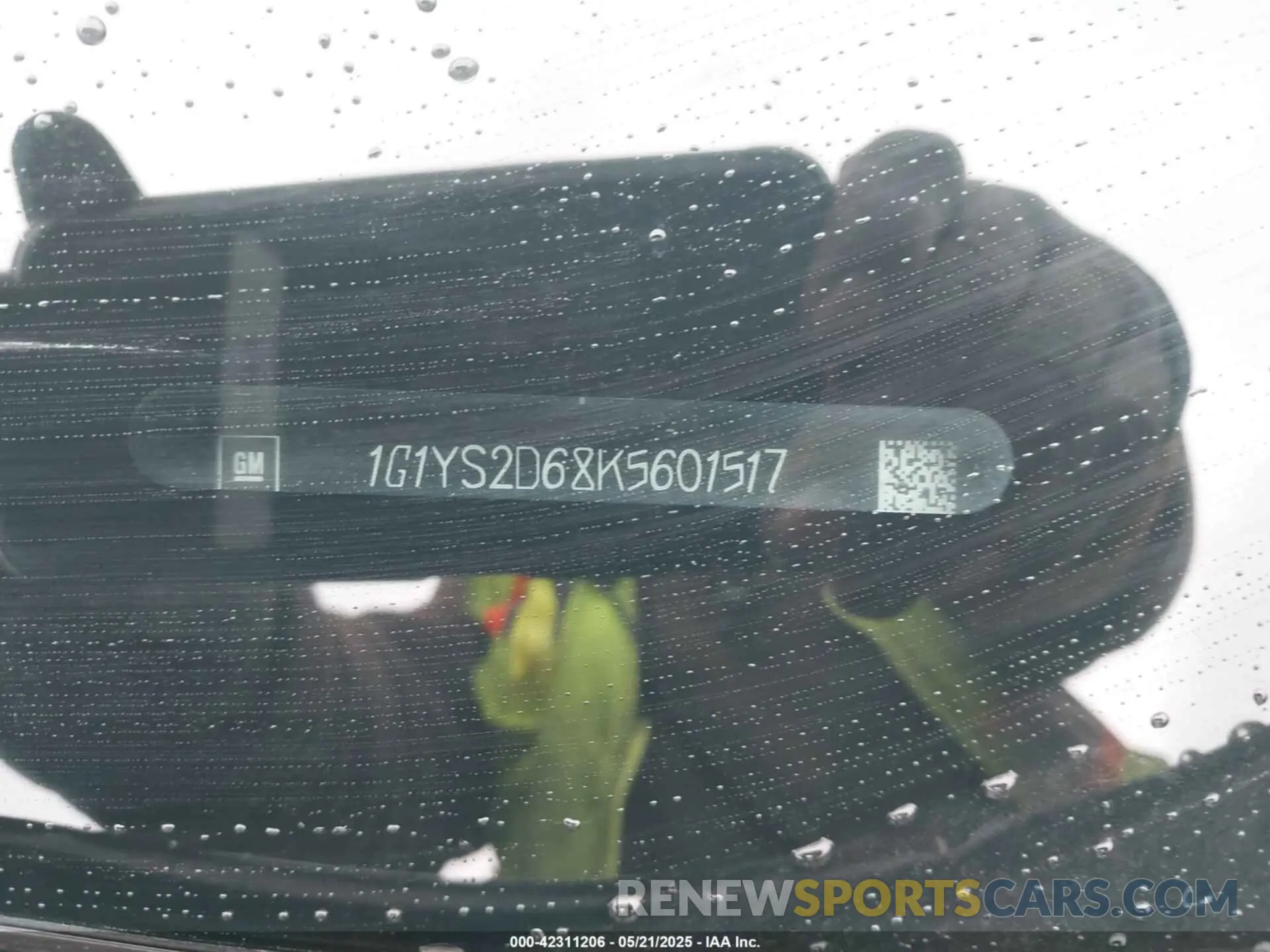 9 Photograph of a damaged car 1G1YS2D68K5601517 CHEVROLET CORVETTE 2019