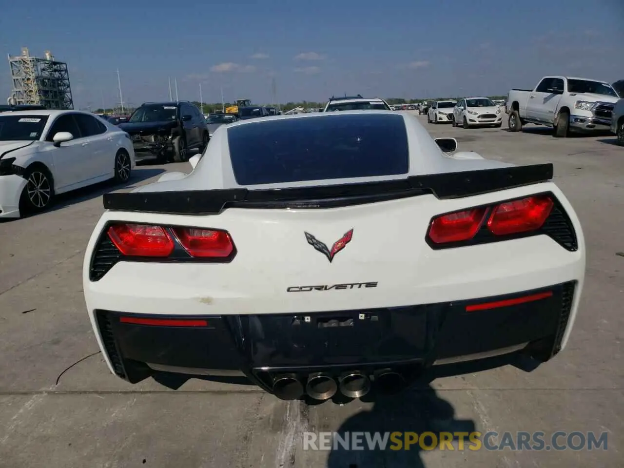 6 Photograph of a damaged car 1G1YW2D74K5113002 CHEVROLET CORVETTE 2019