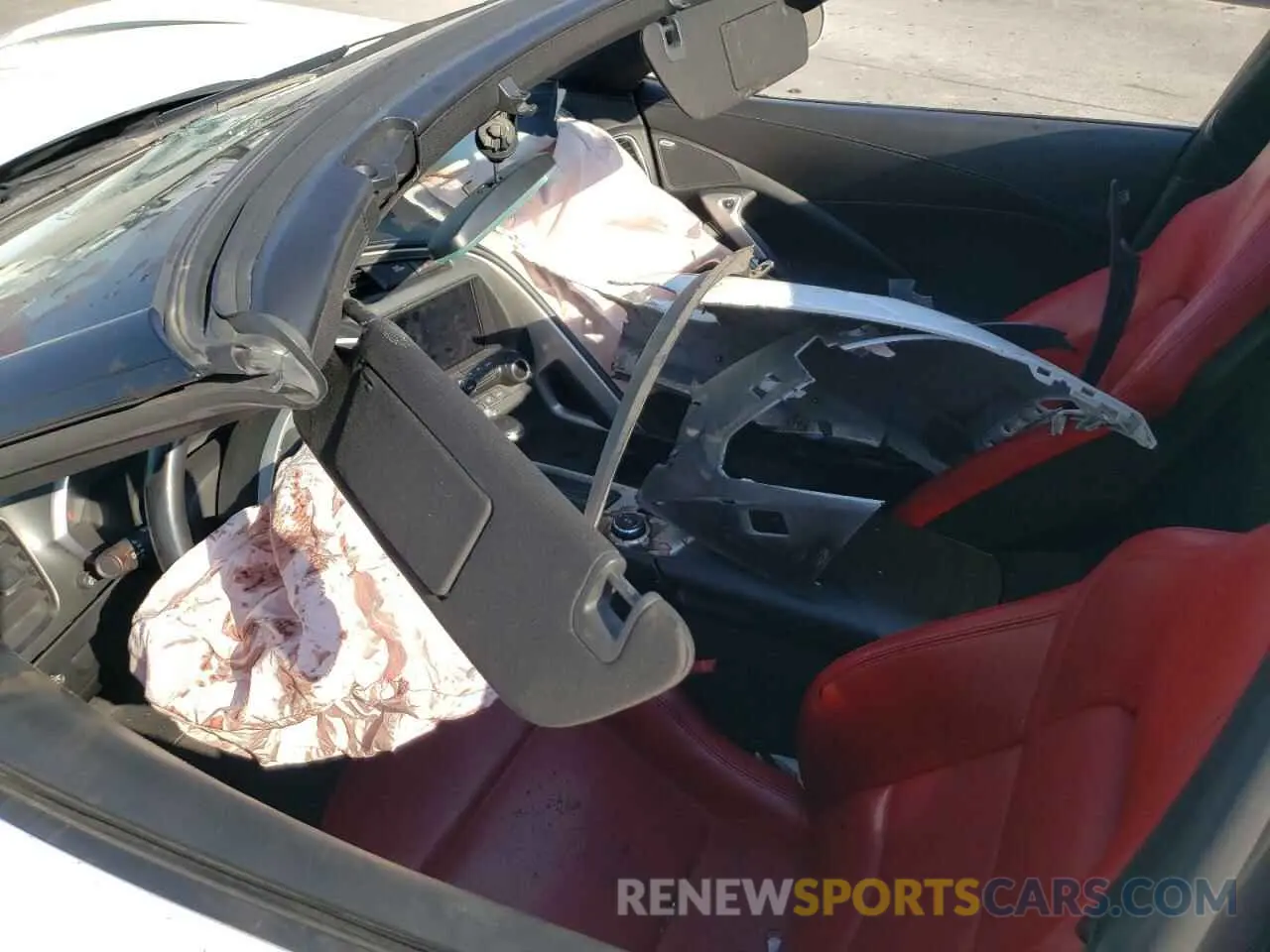 7 Photograph of a damaged car 1G1YW2D74K5113002 CHEVROLET CORVETTE 2019