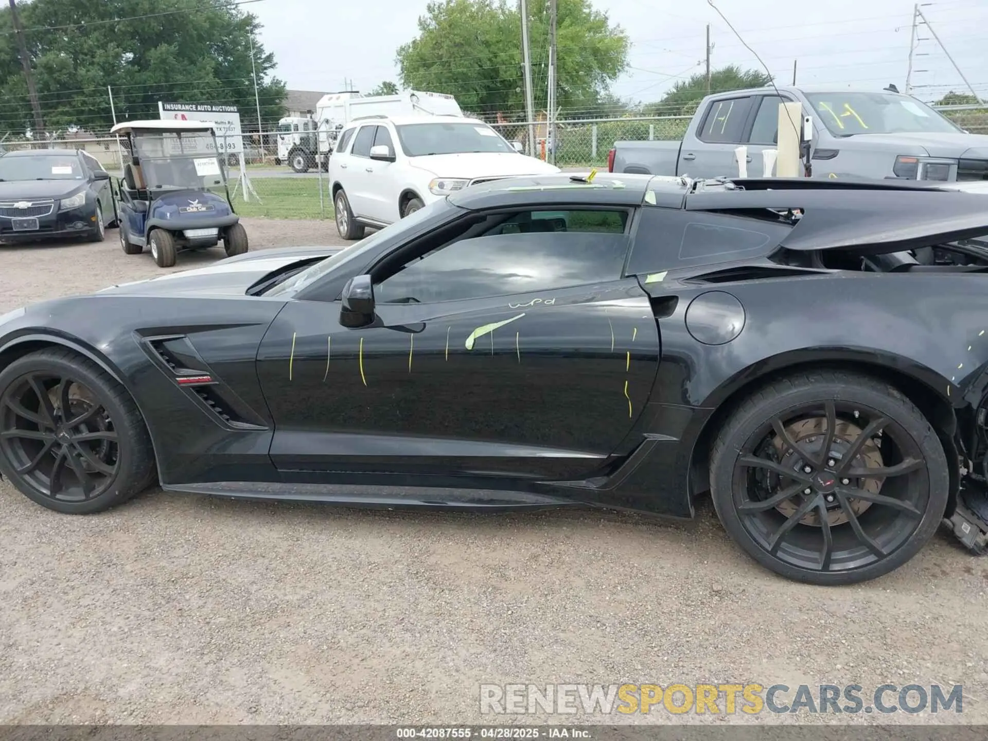 15 Photograph of a damaged car 1G1YW2D75K5112067 CHEVROLET CORVETTE 2019