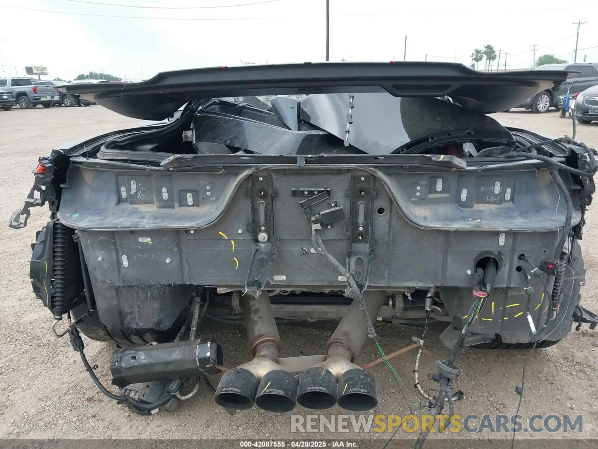 17 Photograph of a damaged car 1G1YW2D75K5112067 CHEVROLET CORVETTE 2019