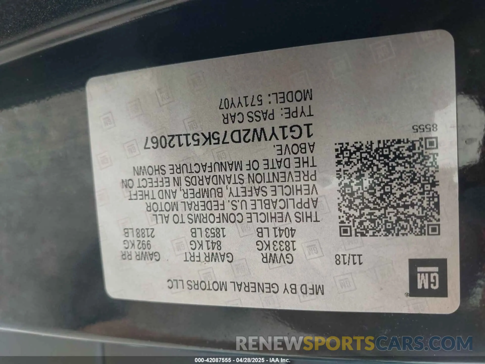 9 Photograph of a damaged car 1G1YW2D75K5112067 CHEVROLET CORVETTE 2019