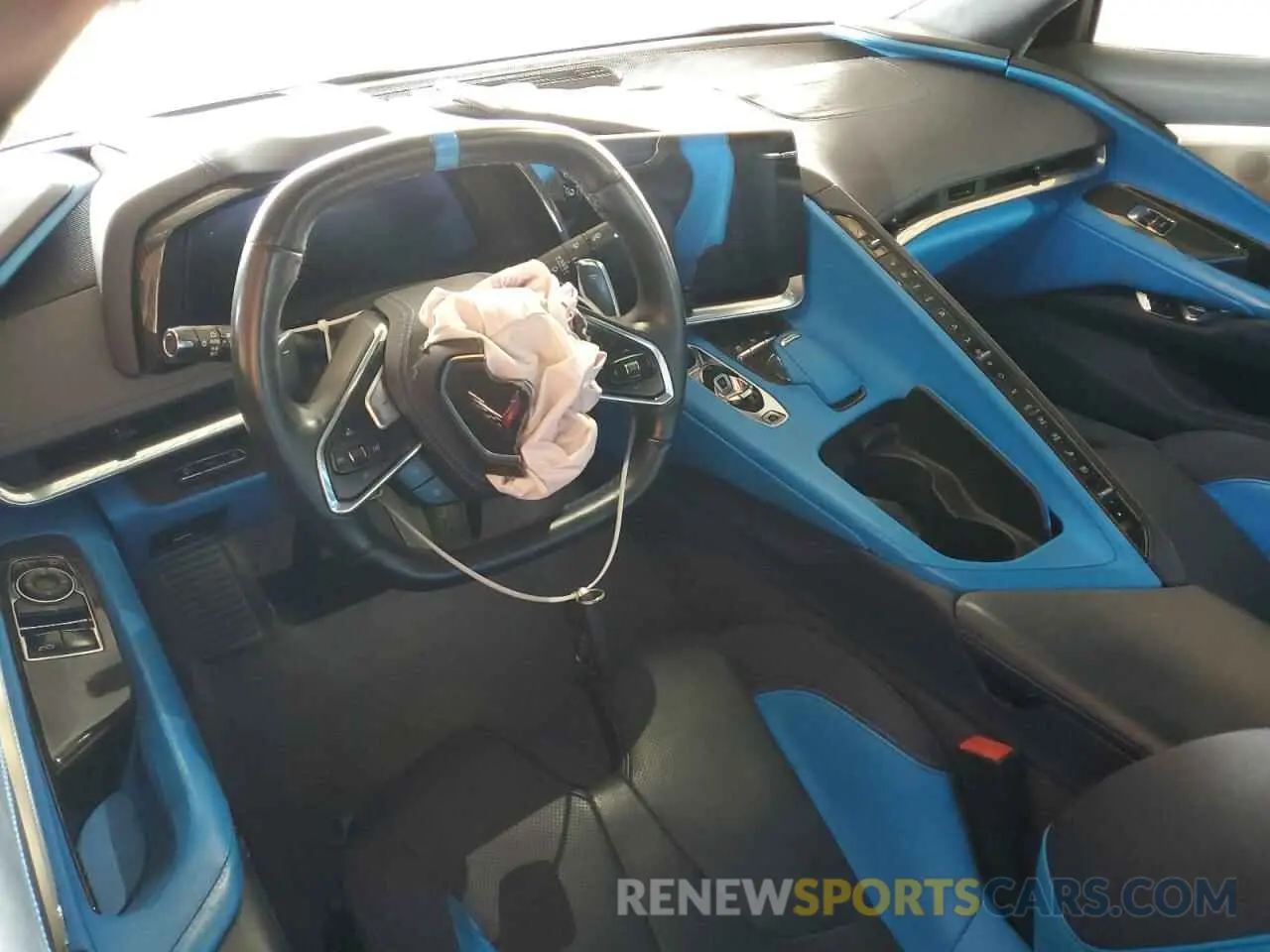 8 Photograph of a damaged car 1G1Y82D45L5104956 CHEVROLET CORVETTE 2020