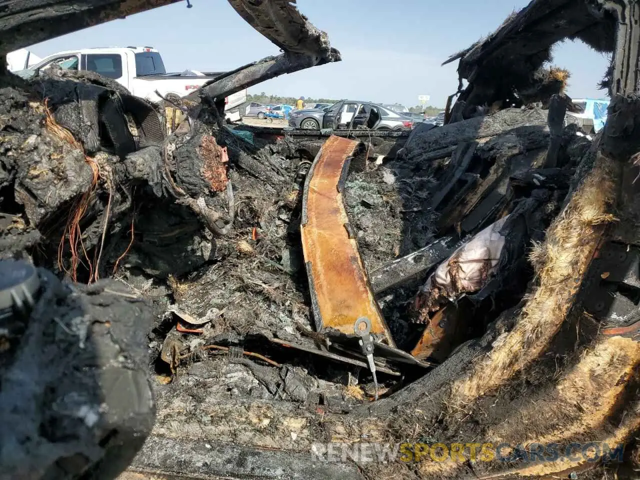 7 Photograph of a damaged car 1G1YB2D40M5102910 CHEVROLET CORVETTE 2021