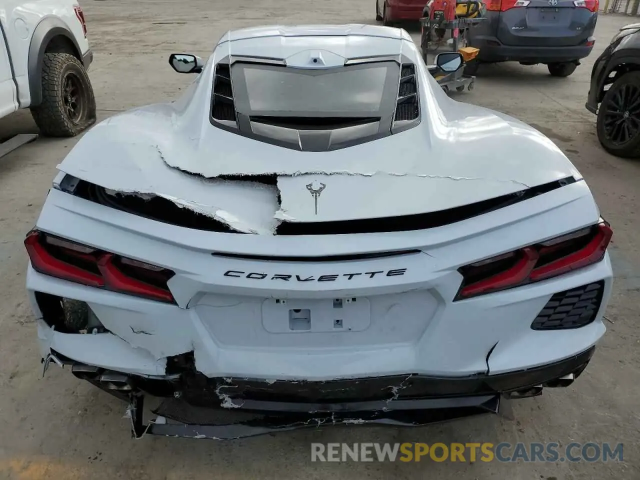 6 Photograph of a damaged car 1G1YB2D49M5110438 CHEVROLET CORVETTE 2021
