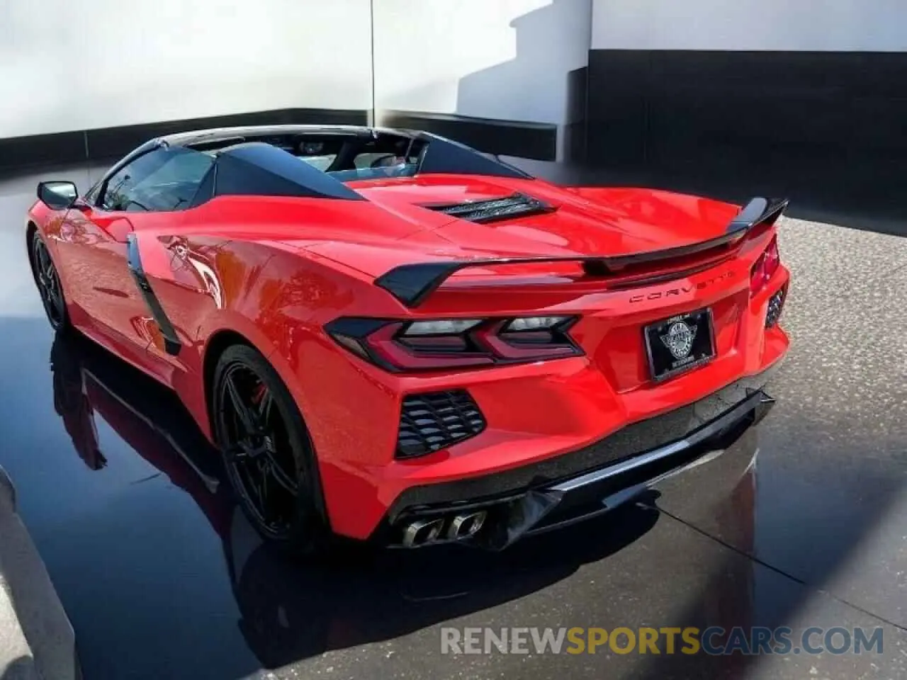 3 Фотография поврежденного автомобиля 1G1YB3D4XM5106XXX CHEVROLET CORVETTE 2021