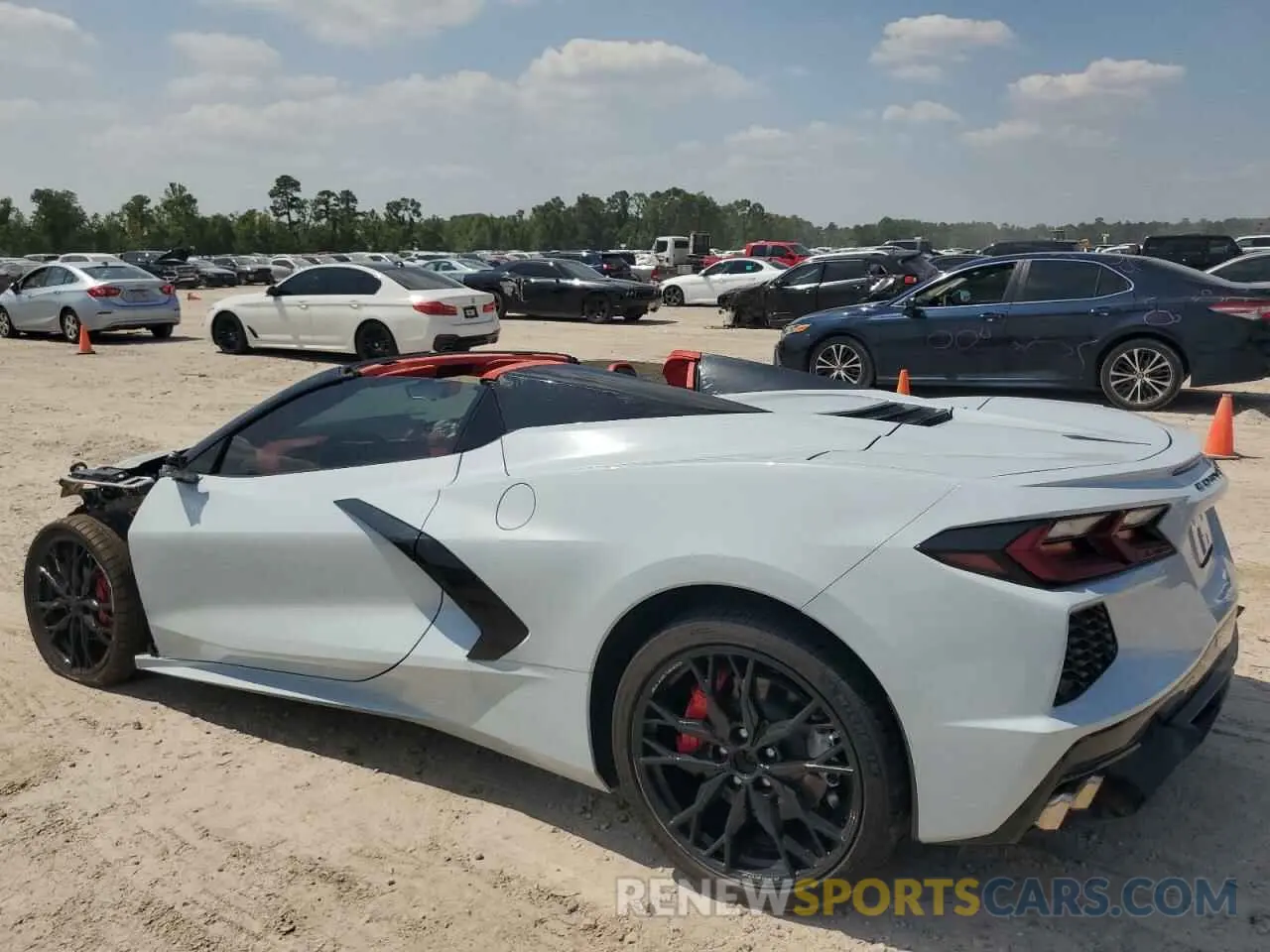 2 Фотография поврежденного автомобиля 1G1YC3D43P5121331 CHEVROLET CORVETTE 2023