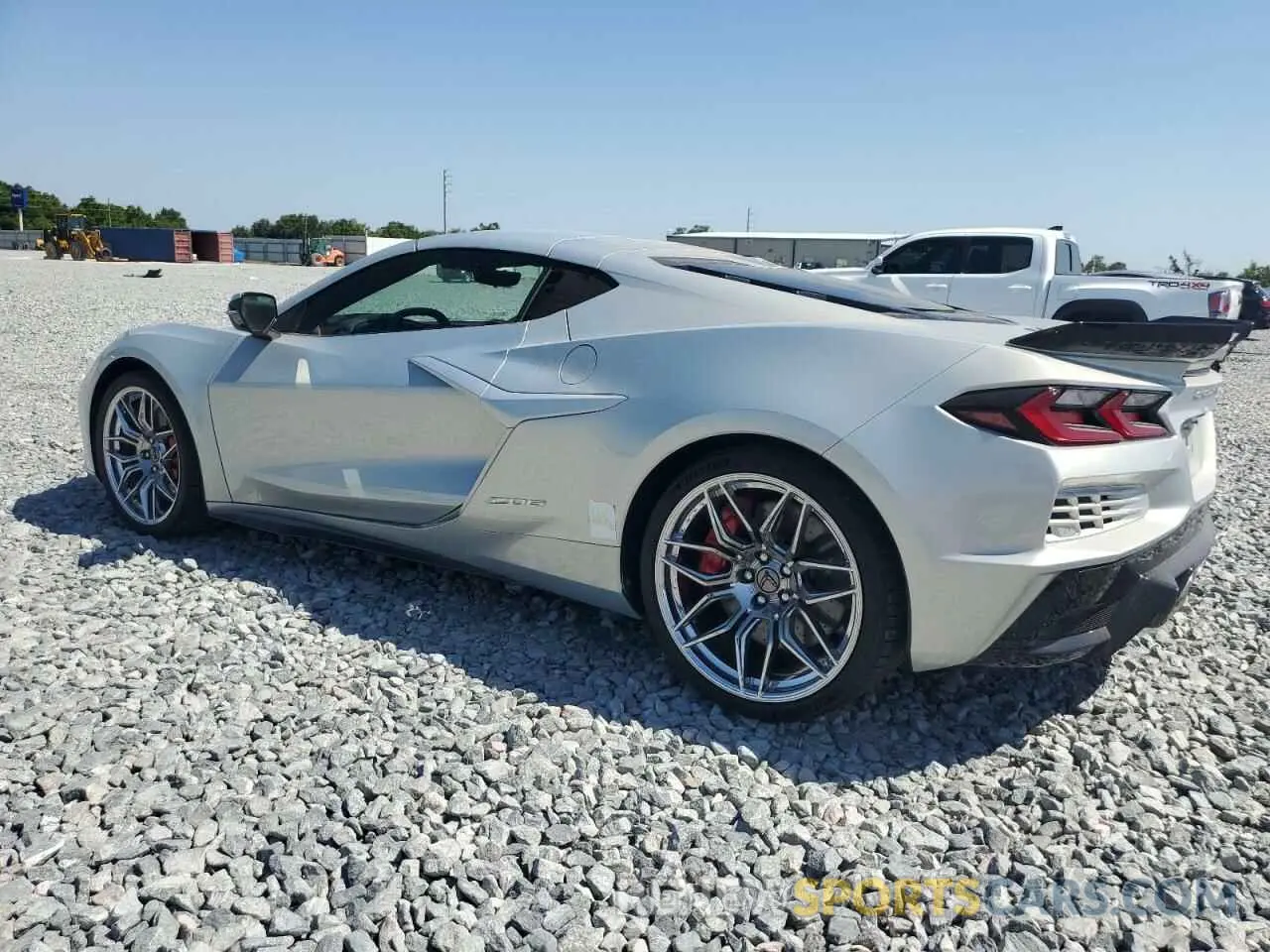 2 Фотография поврежденного автомобиля 1G1YF2D34R5601311 CHEVROLET CORVETTE 2024