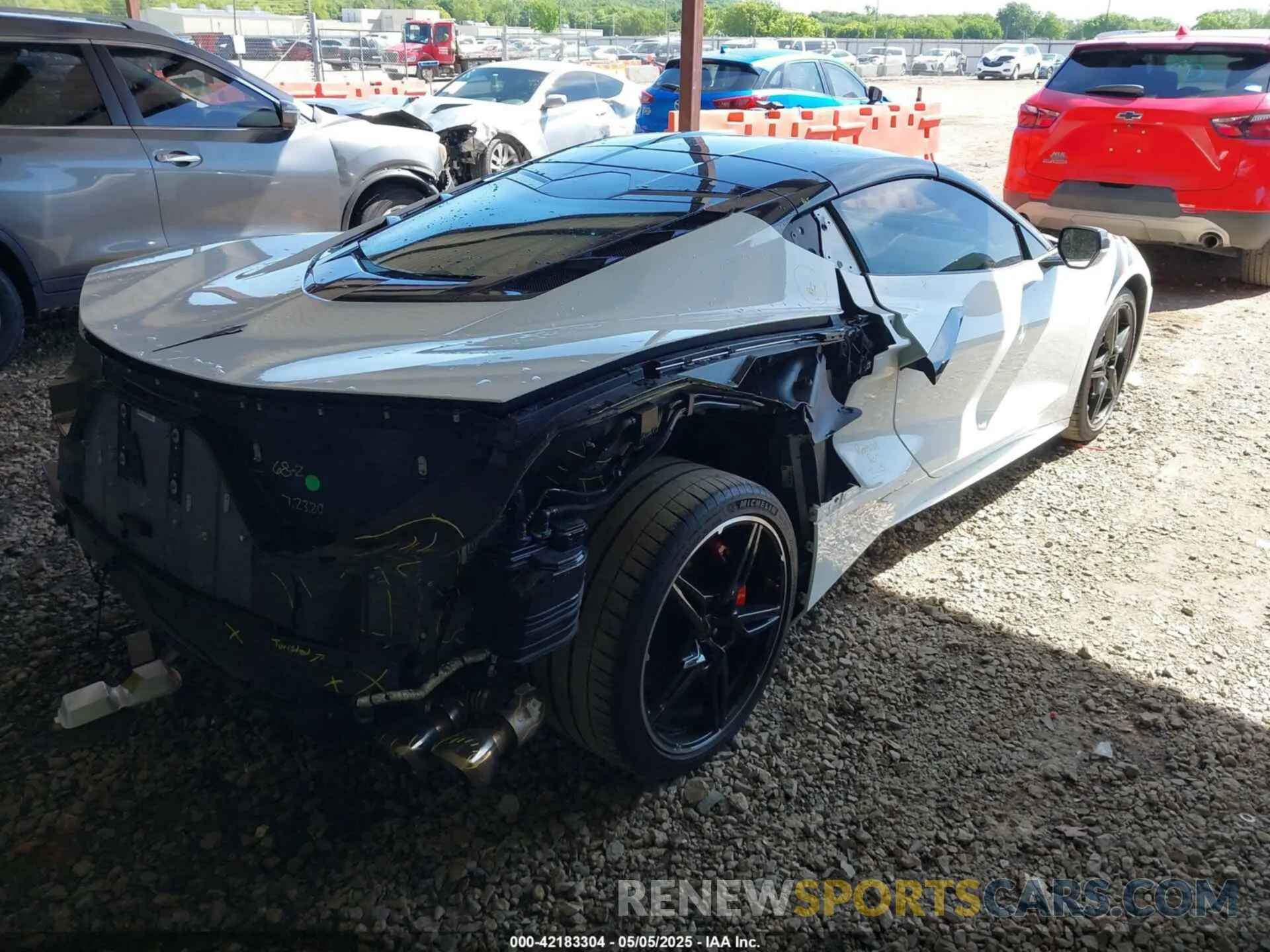 4 Photograph of a damaged car 1G1Y62D47L5106522 CHEVROLET CORVETTE STINGRAY 2020