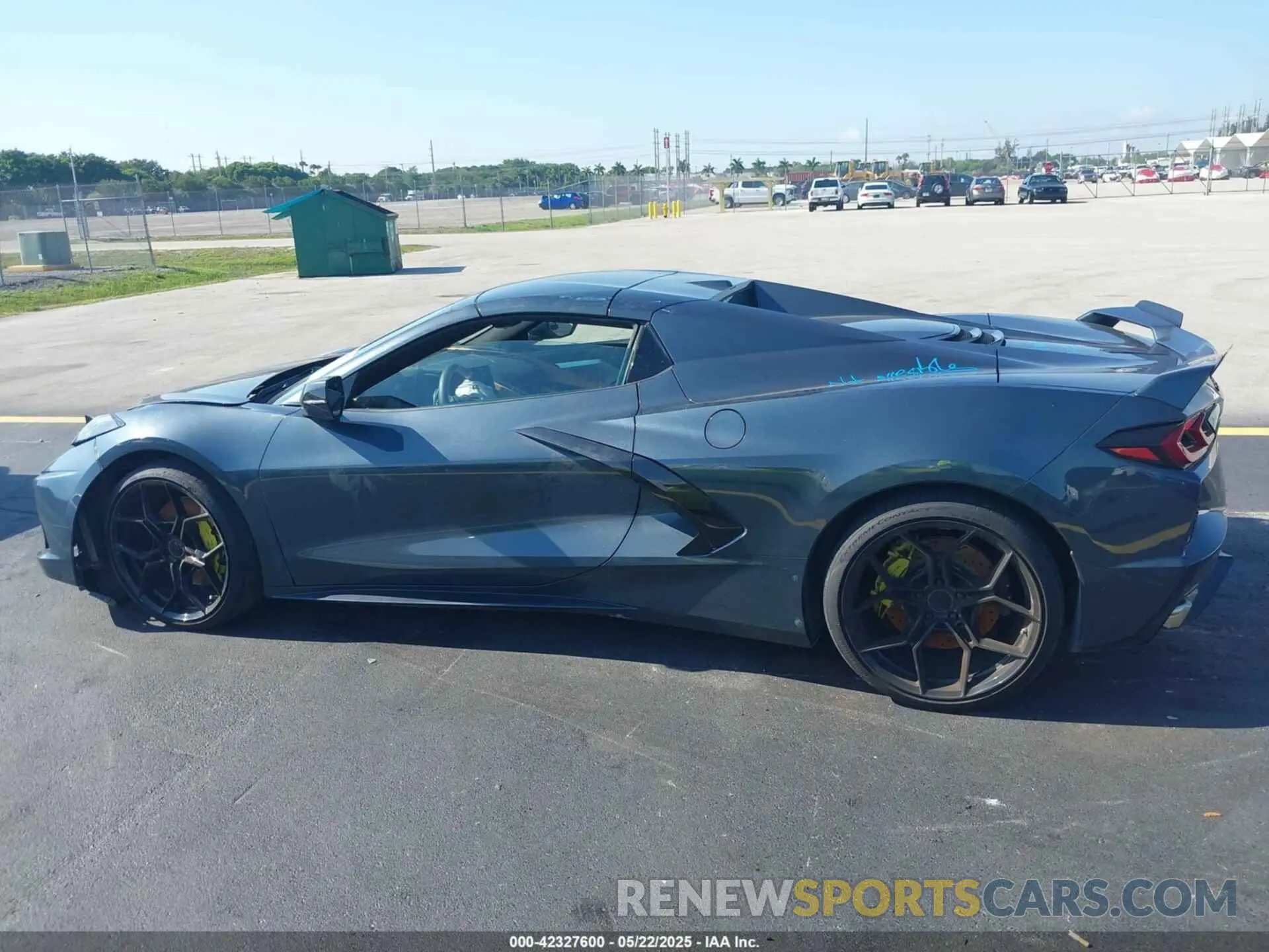 14 Photograph of a damaged car 1G1Y73D45L5114976 CHEVROLET CORVETTE STINGRAY 2020