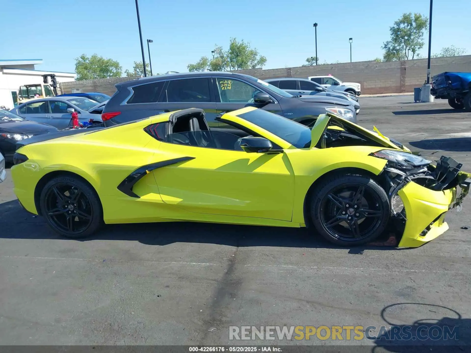 14 Фотография поврежденного автомобиля 1G1YA2D45M5123514 CHEVROLET CORVETTE STINGRAY 2021