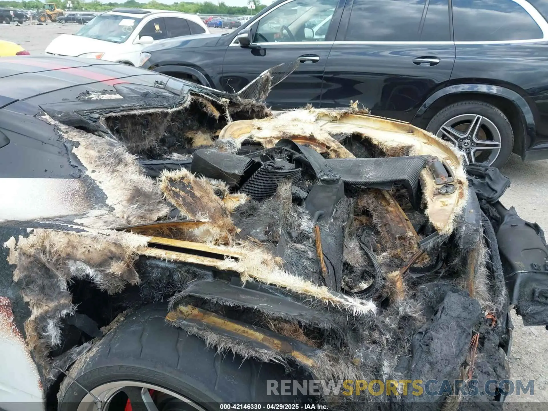 10 Photograph of a damaged car 1G1YB2D46M5101373 CHEVROLET CORVETTE STINGRAY 2021