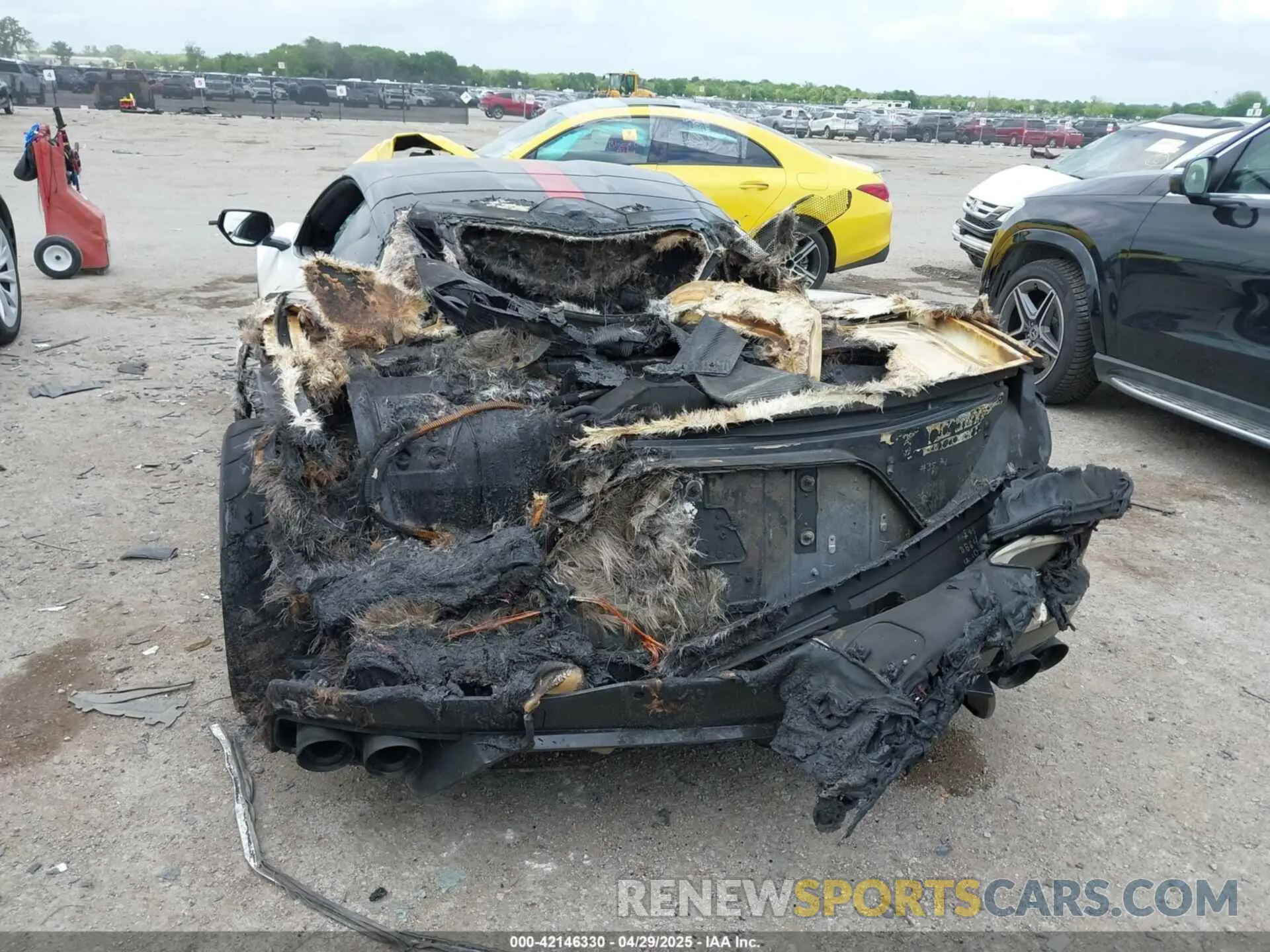 6 Photograph of a damaged car 1G1YB2D46M5101373 CHEVROLET CORVETTE STINGRAY 2021