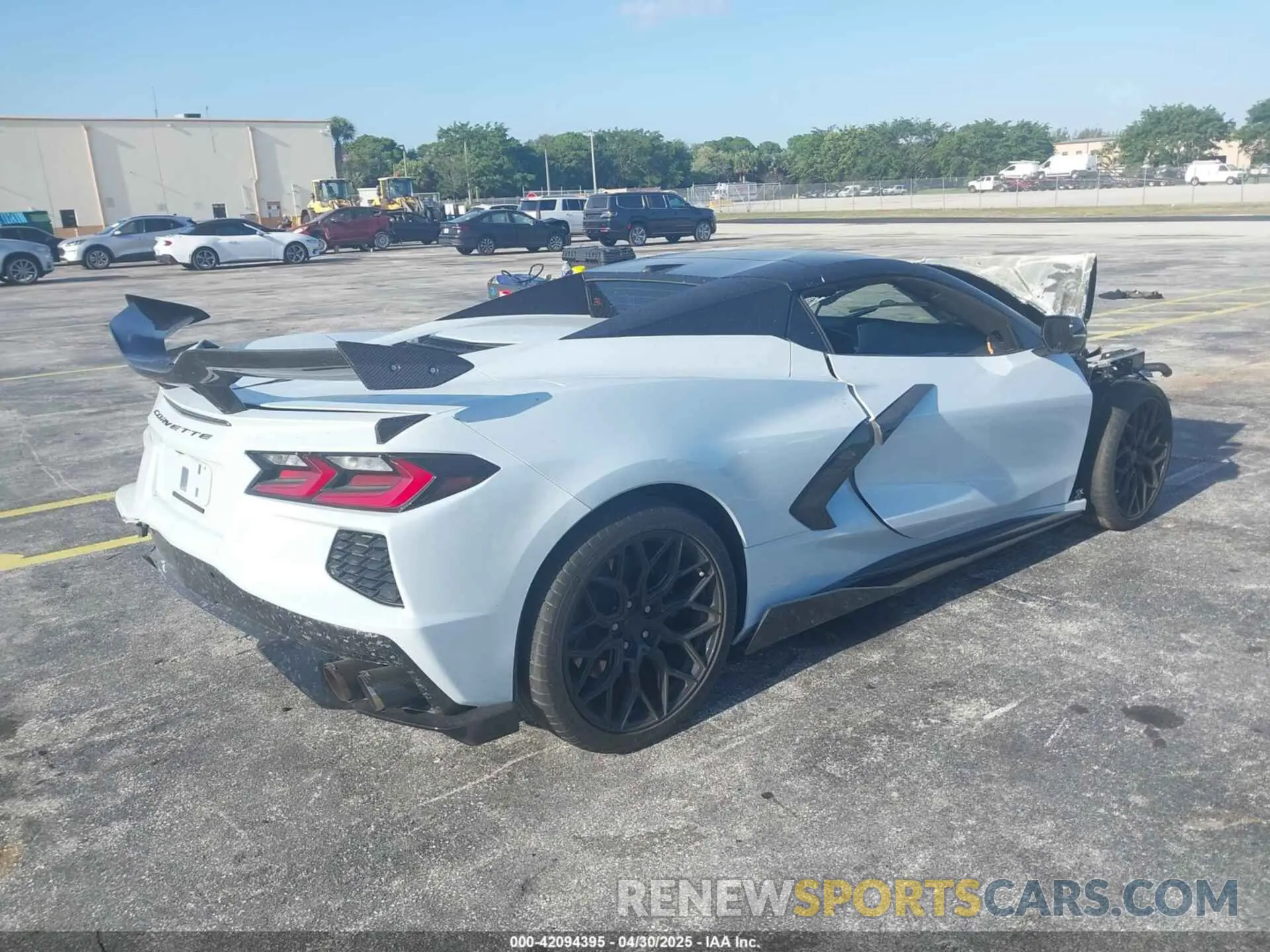 4 Photograph of a damaged car 1G1YB3D44M5107033 CHEVROLET CORVETTE STINGRAY 2021