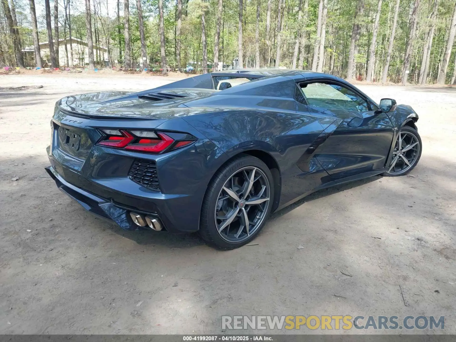 4 Фотография поврежденного автомобиля 1G1YB3D46M5111665 CHEVROLET CORVETTE STINGRAY 2021