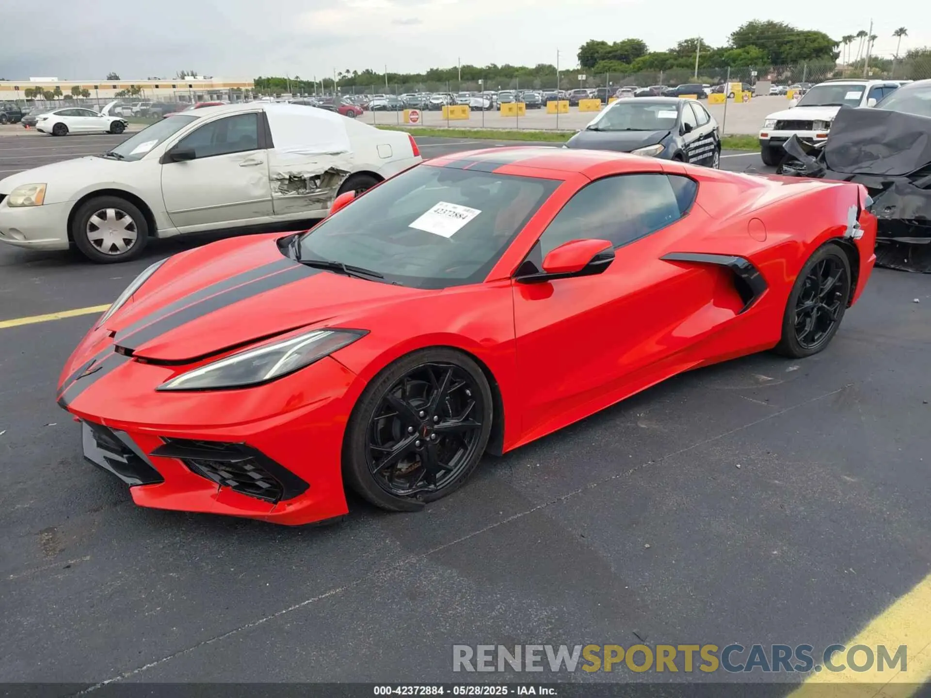 2 Фотография поврежденного автомобиля 1G1YB2D44N5103303 CHEVROLET CORVETTE STINGRAY 2022