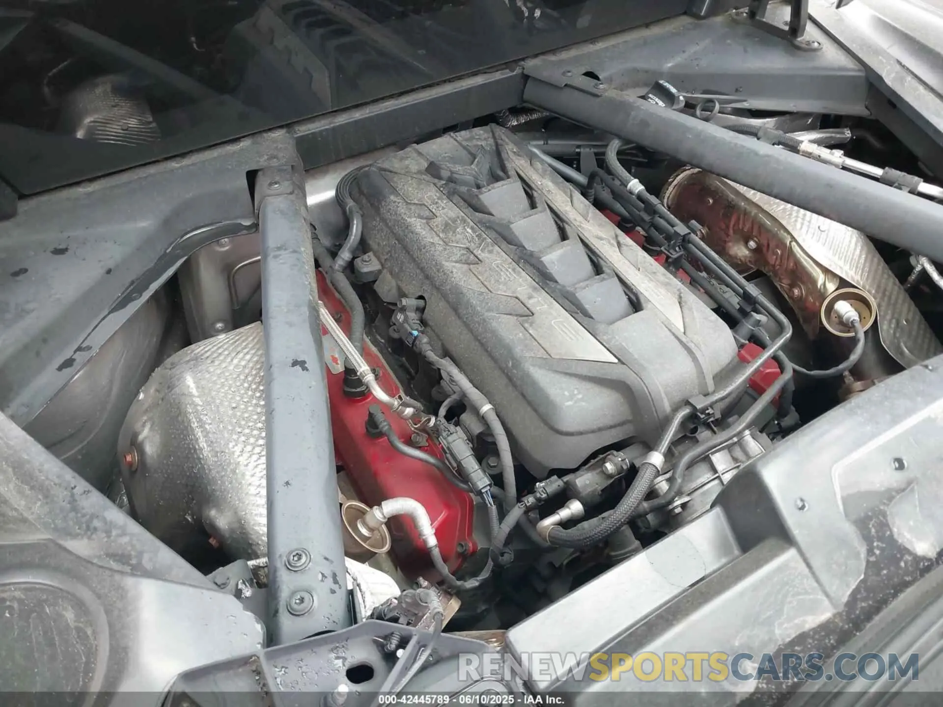 10 Photograph of a damaged car 1G1YB2D4XN5111891 CHEVROLET CORVETTE STINGRAY 2022