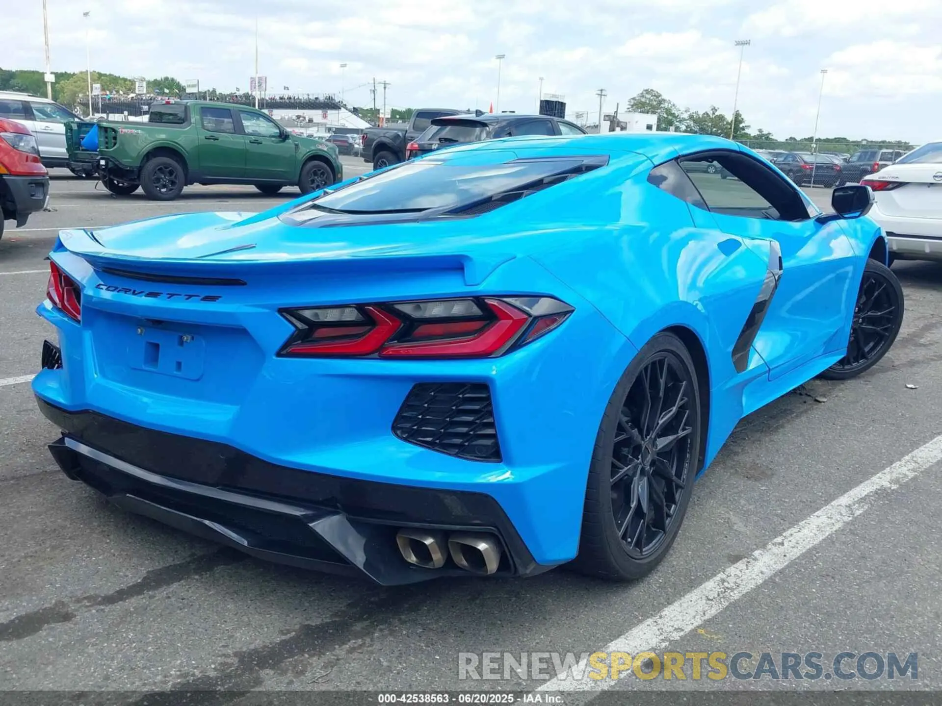 4 Фотография поврежденного автомобиля 1G1YA2D47P5115032 CHEVROLET CORVETTE STINGRAY 2023