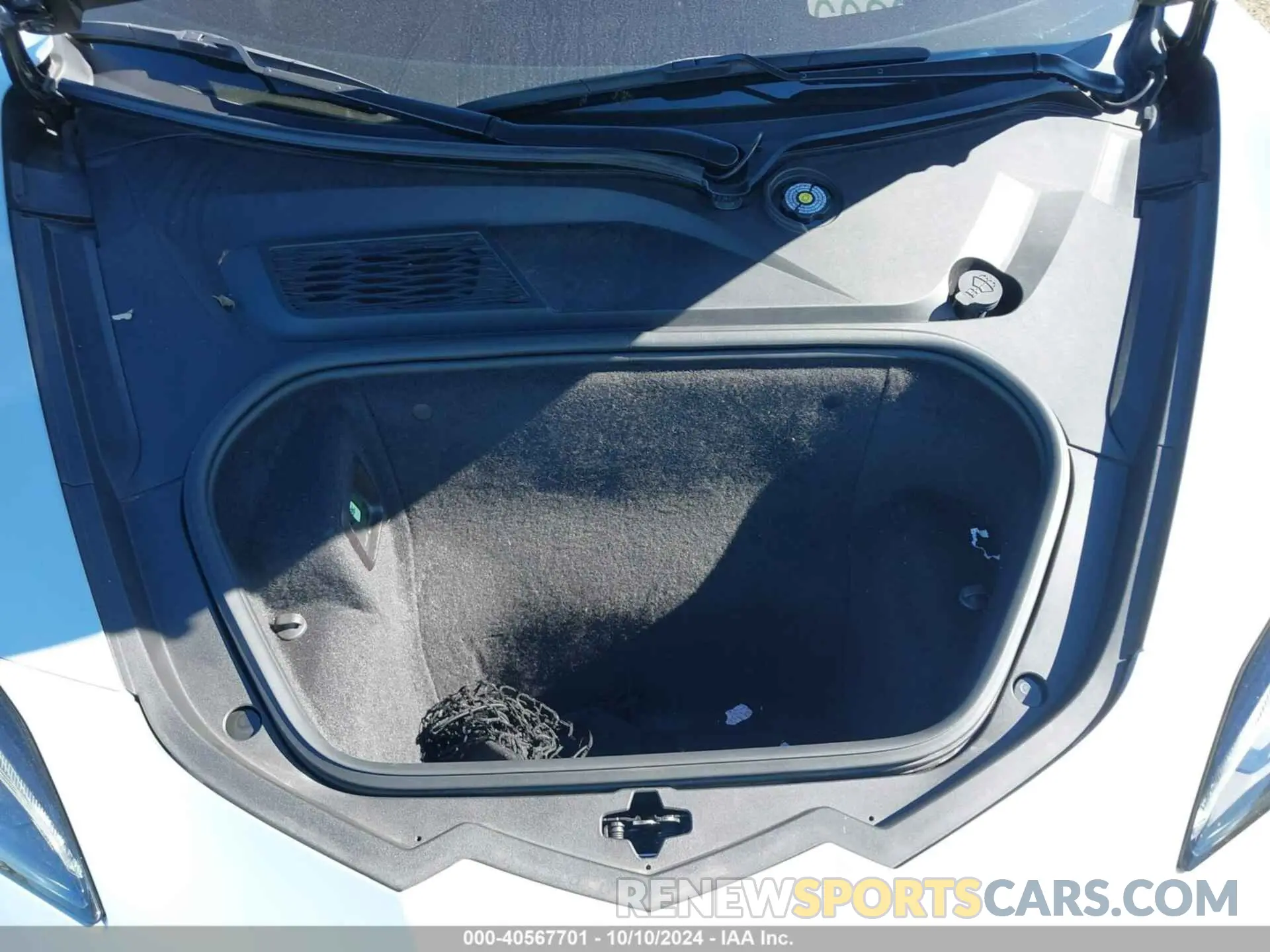 17 Photograph of a damaged car 1G1YB2D43P5112903 CHEVROLET CORVETTE STINGRAY 2023