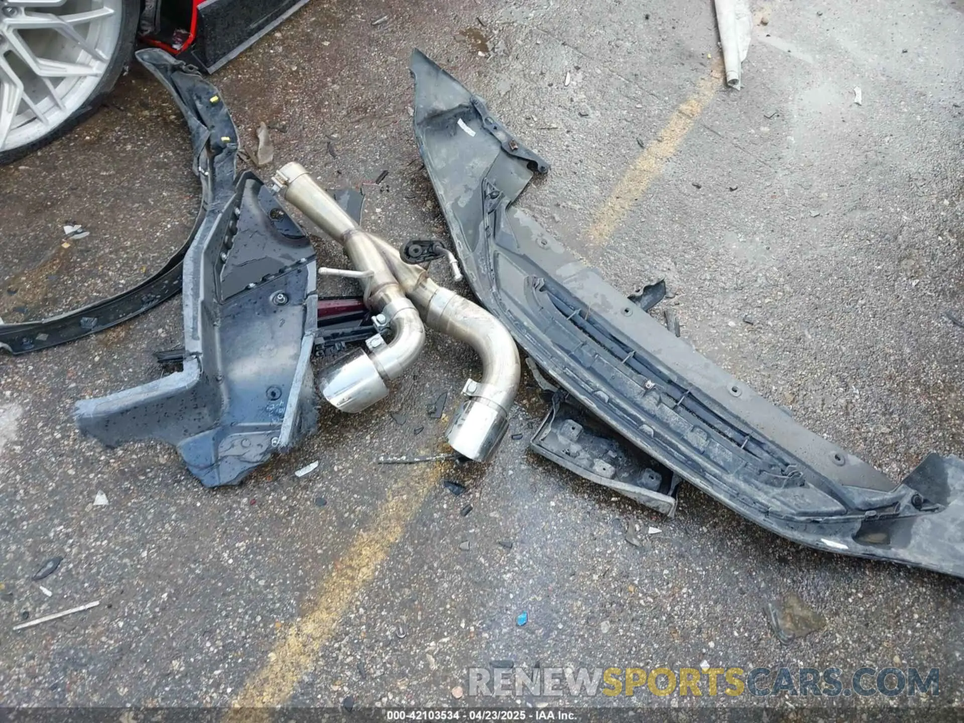 11 Photograph of a damaged car 1G1YB2D47P5100608 CHEVROLET CORVETTE STINGRAY 2023