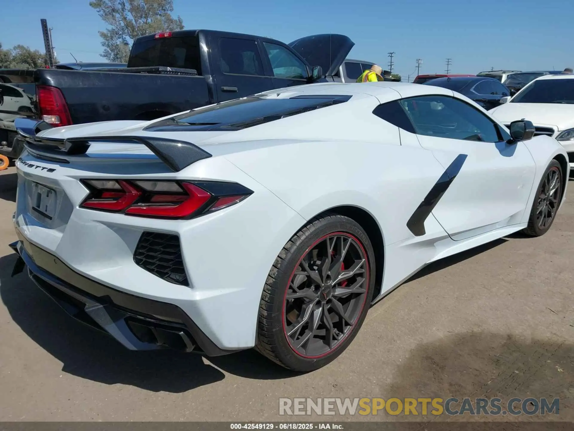 4 Photograph of a damaged car 1G1YB2D4XP5140679 CHEVROLET CORVETTE STINGRAY 2023