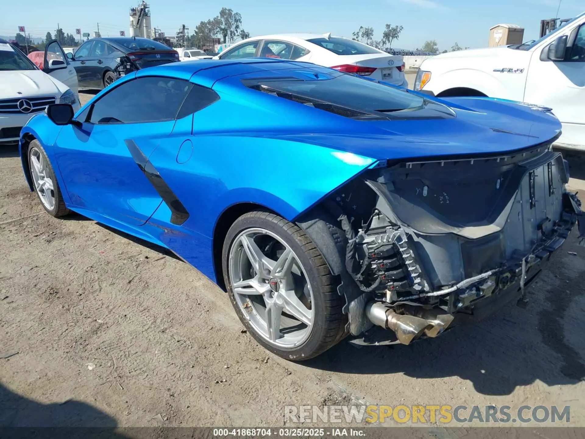 3 Фотография поврежденного автомобиля 1G1YA2D49R5104505 CHEVROLET CORVETTE STINGRAY 2024
