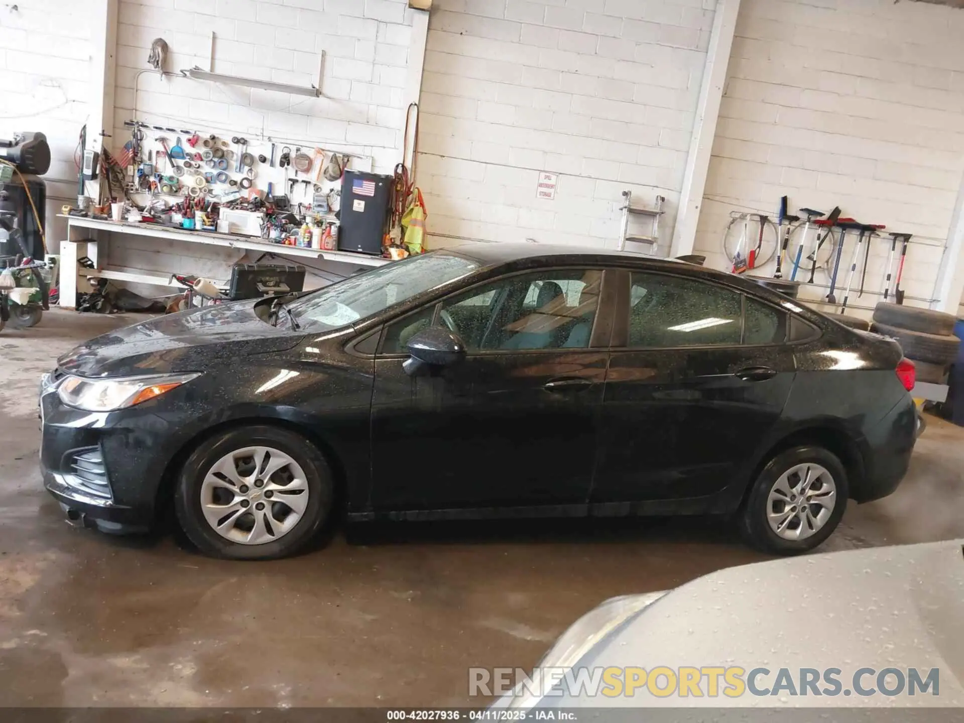 14 Photograph of a damaged car 1G1BC5SM0K7108991 CHEVROLET CRUZE 2019