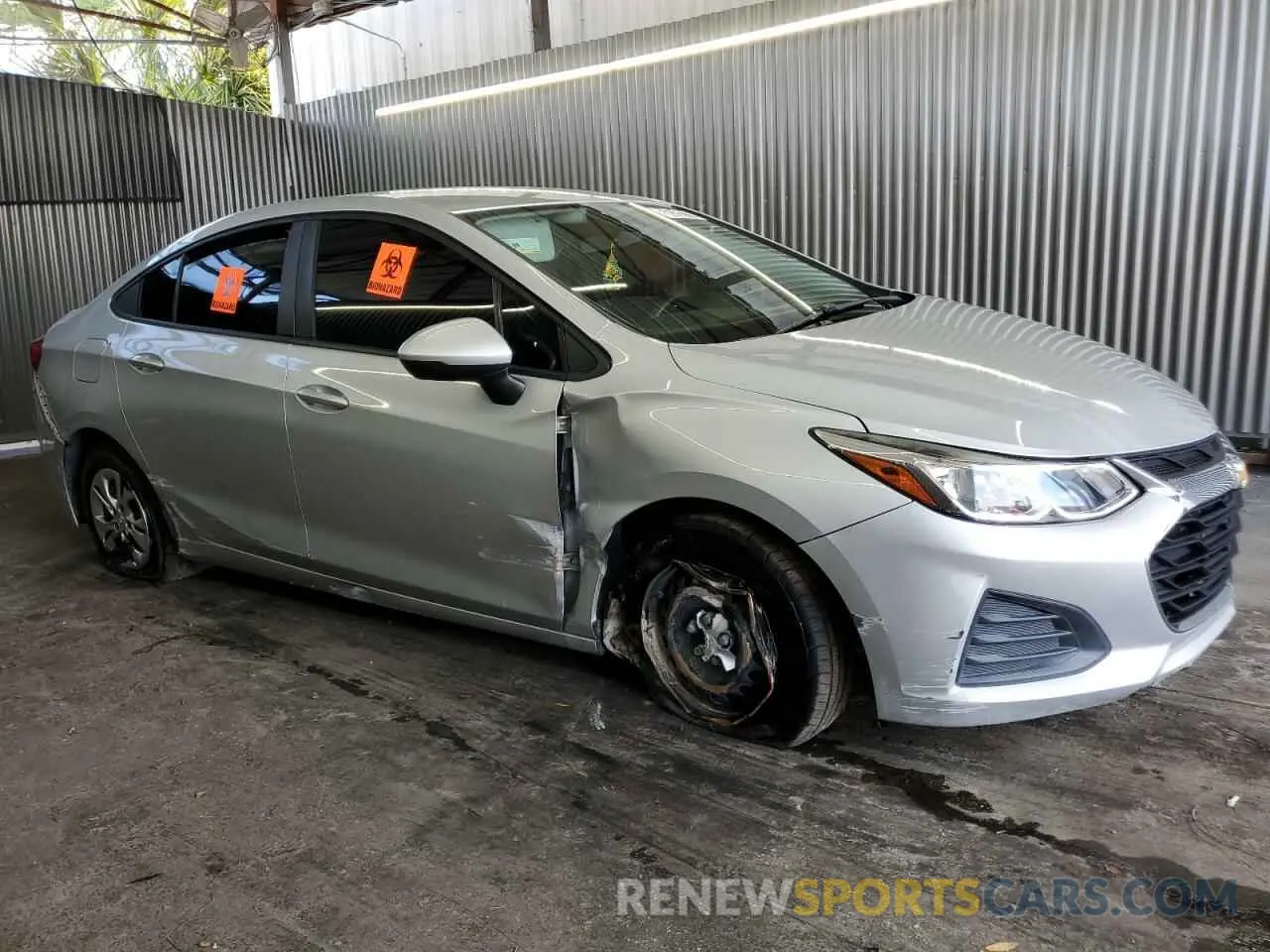 4 Photograph of a damaged car 1G1BC5SM0K7122521 CHEVROLET CRUZE 2019