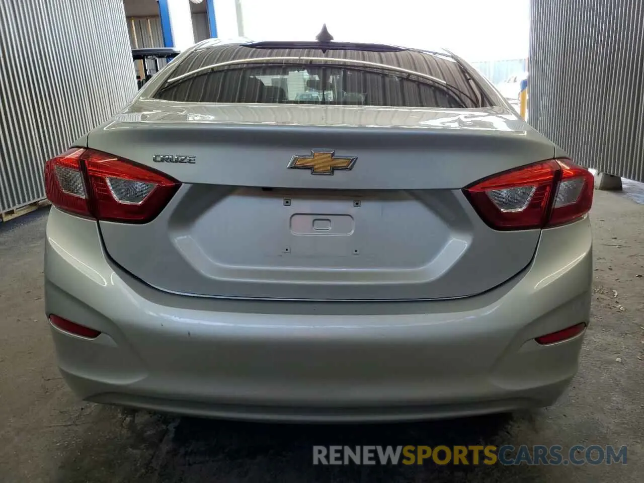 6 Photograph of a damaged car 1G1BC5SM0K7122521 CHEVROLET CRUZE 2019