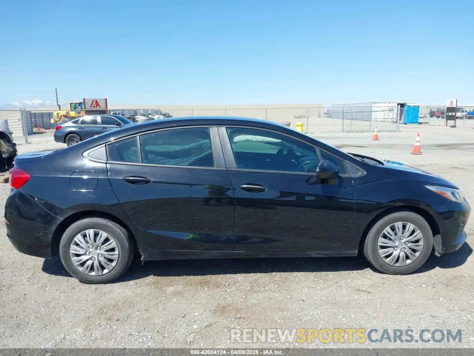 13 Фотография поврежденного автомобиля 1G1BC5SM0K7149234 CHEVROLET CRUZE 2019