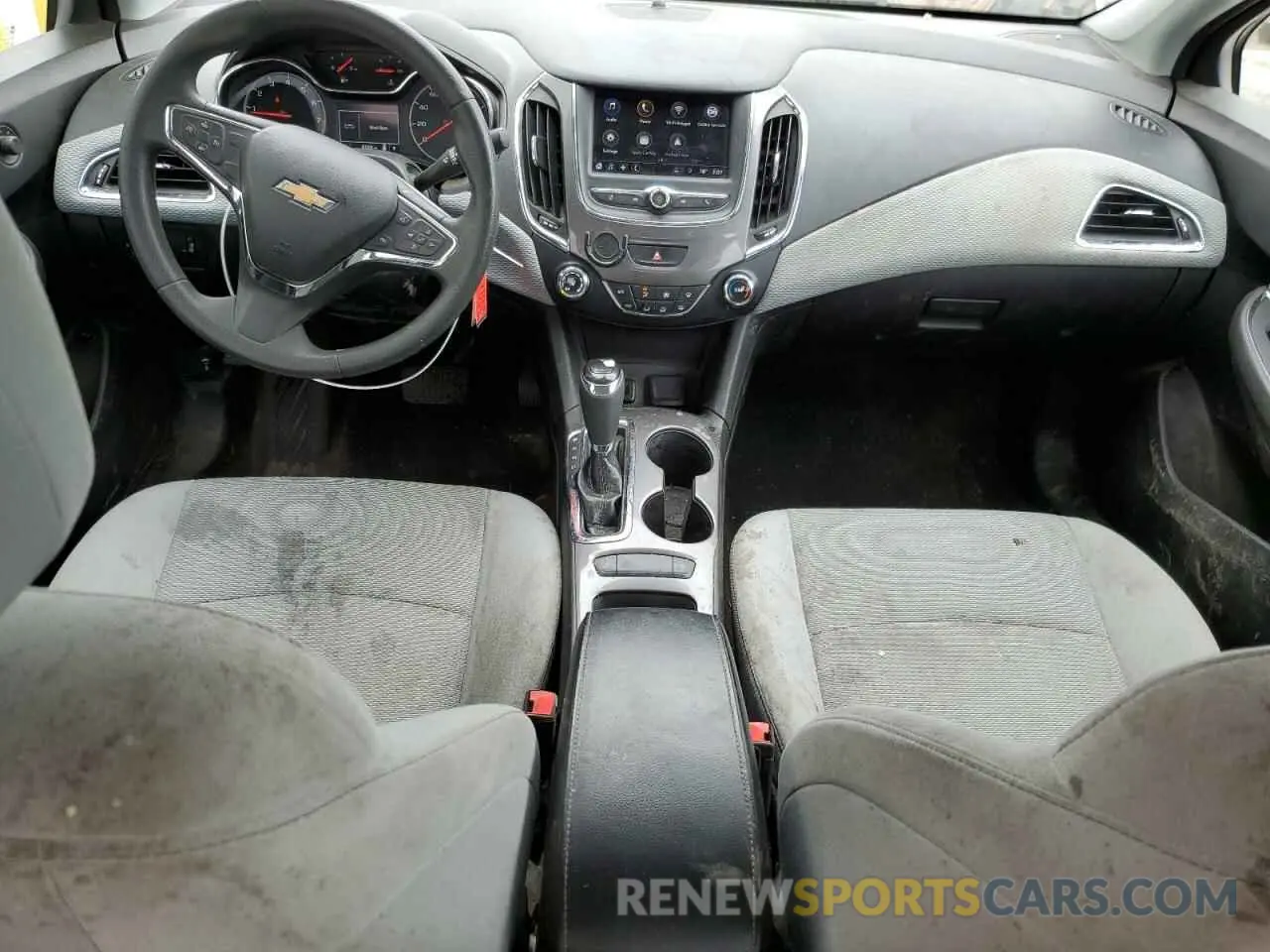 8 Photograph of a damaged car 1G1BC5SM1K7119109 CHEVROLET CRUZE 2019