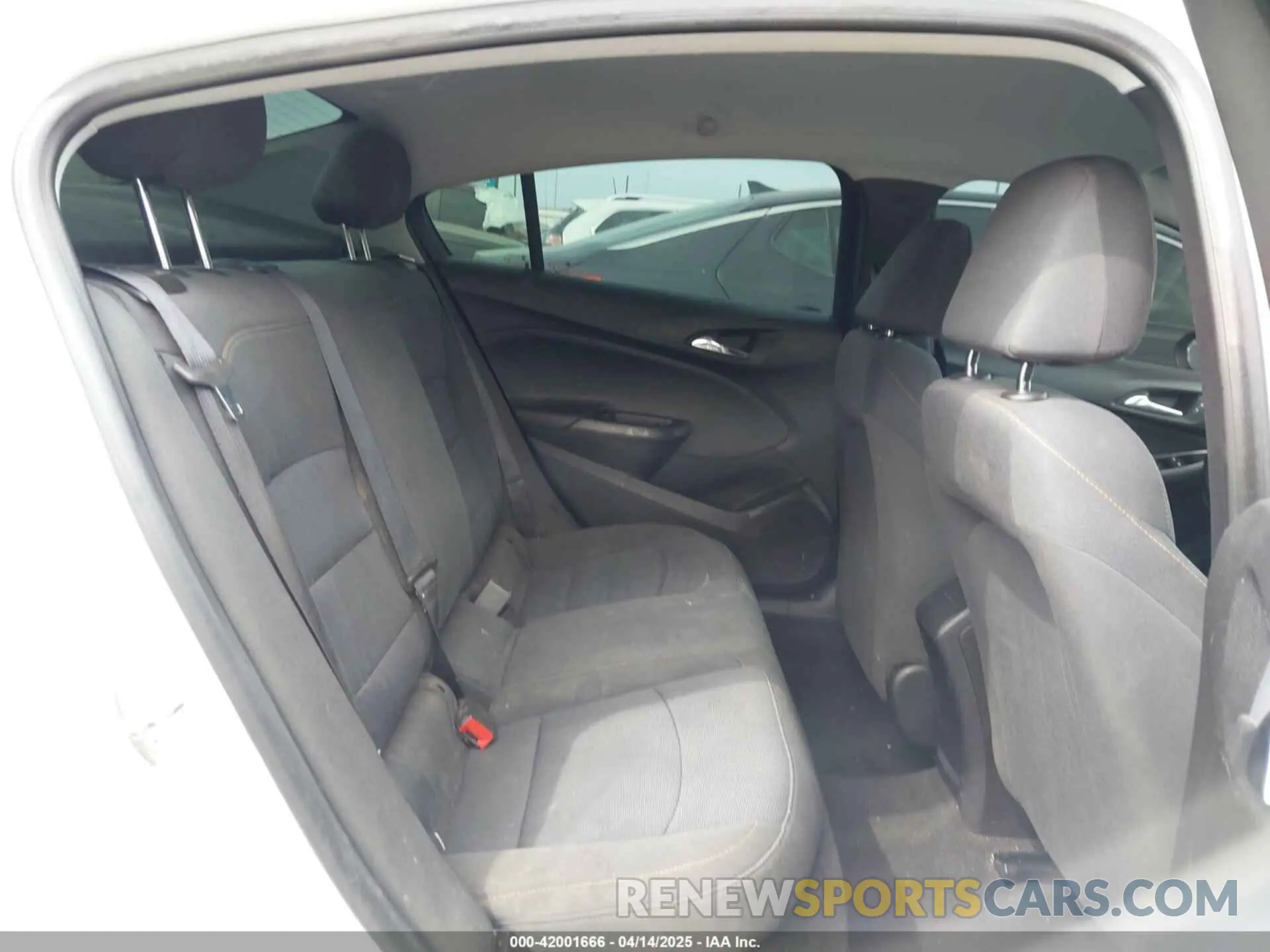 8 Photograph of a damaged car 1G1BC5SM2K7100598 CHEVROLET CRUZE 2019