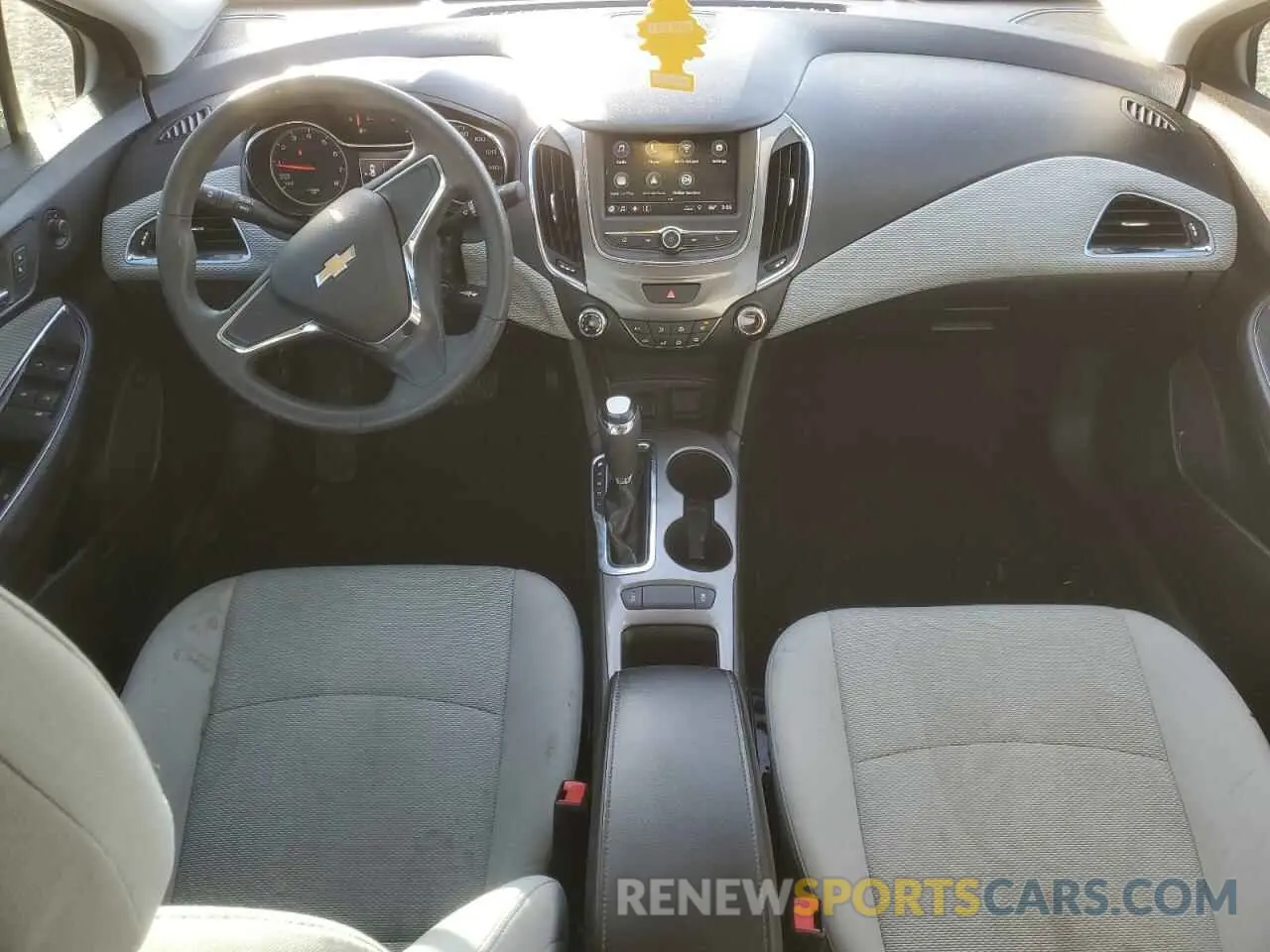 8 Photograph of a damaged car 1G1BC5SM2K7110659 CHEVROLET CRUZE 2019