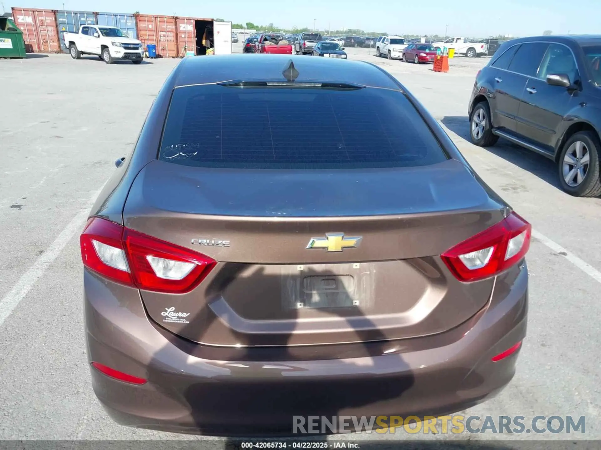 6 Фотография поврежденного автомобиля 1G1BC5SM2K7121922 CHEVROLET CRUZE 2019