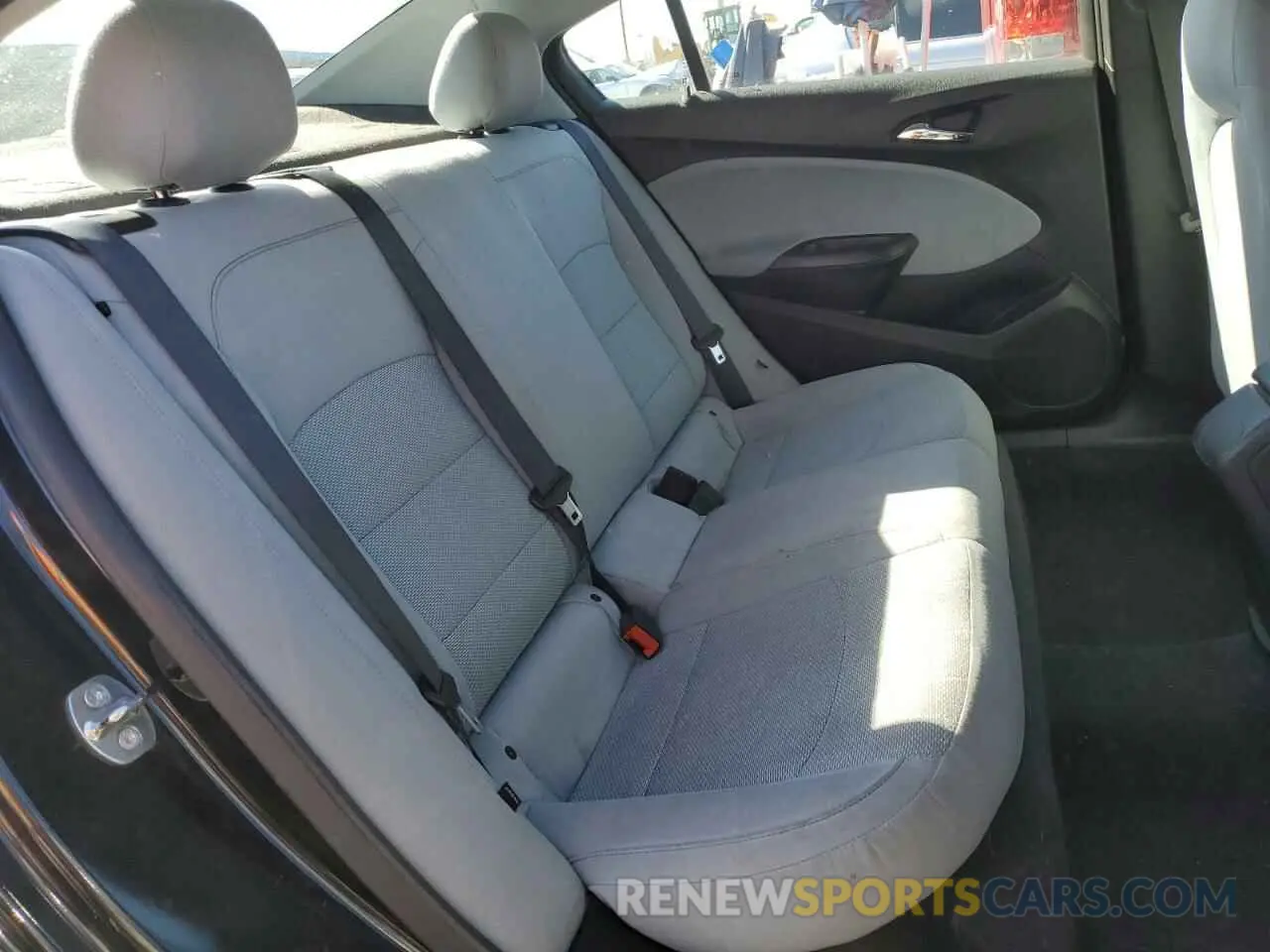 10 Photograph of a damaged car 1G1BC5SM2K7128630 CHEVROLET CRUZE 2019